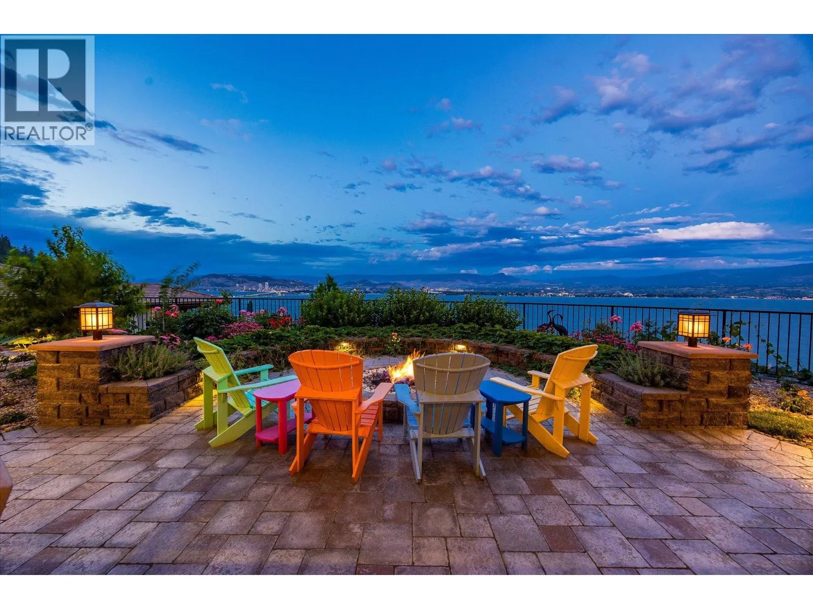 2513 Casa Palmero Drive