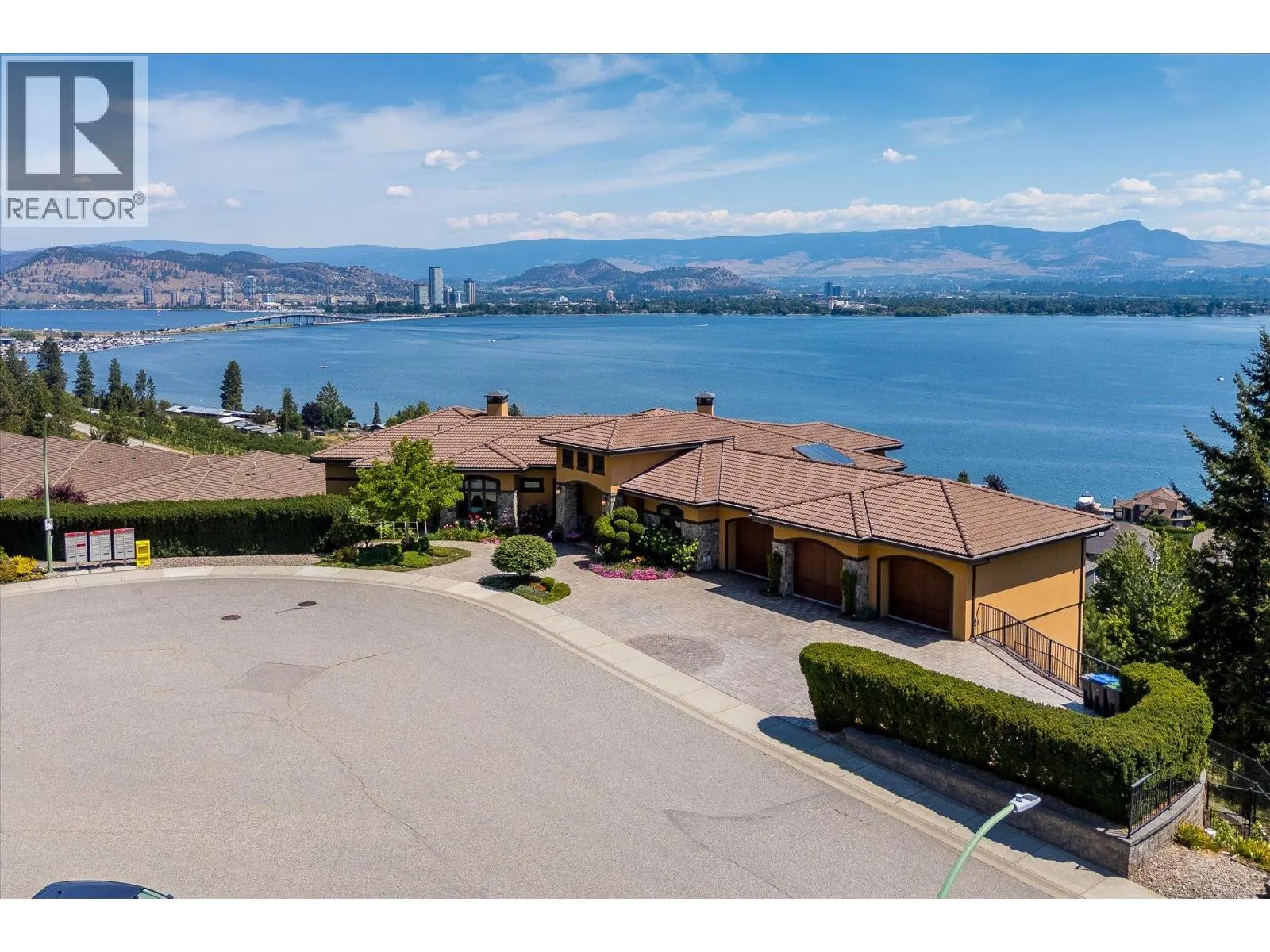 2513 Casa Palmero Drive
