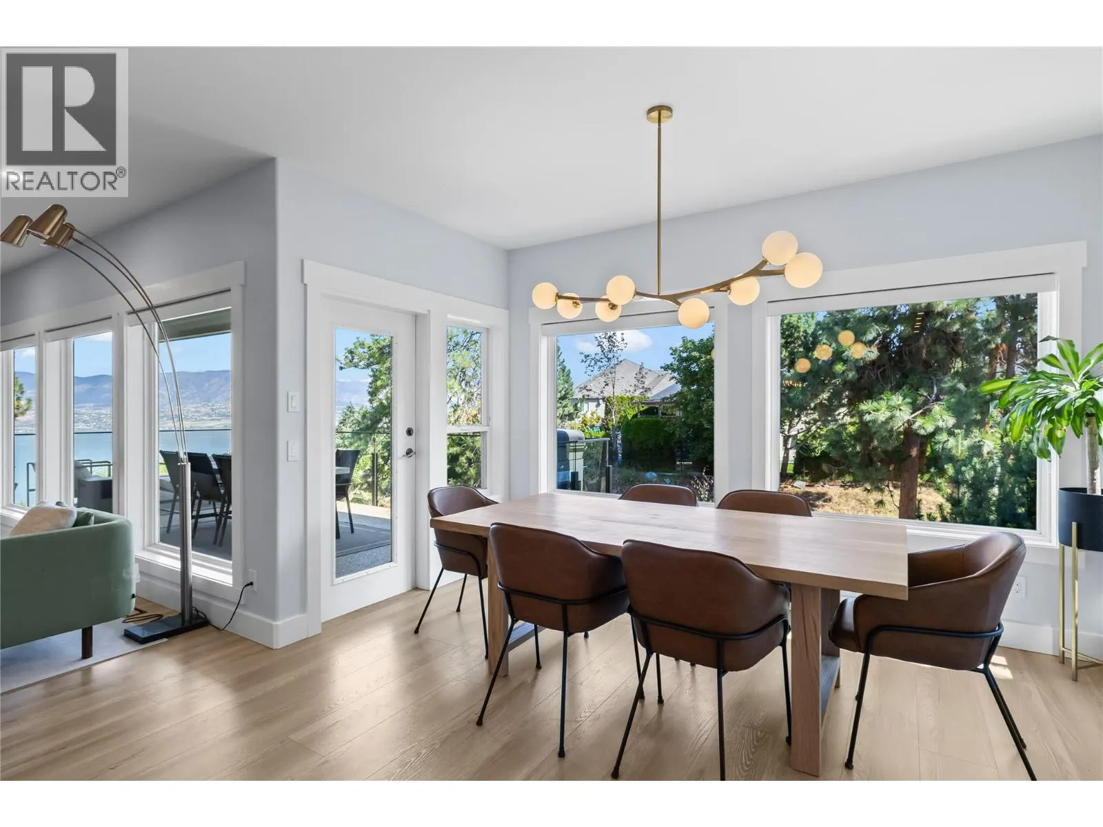 408 Quilchena Crescent