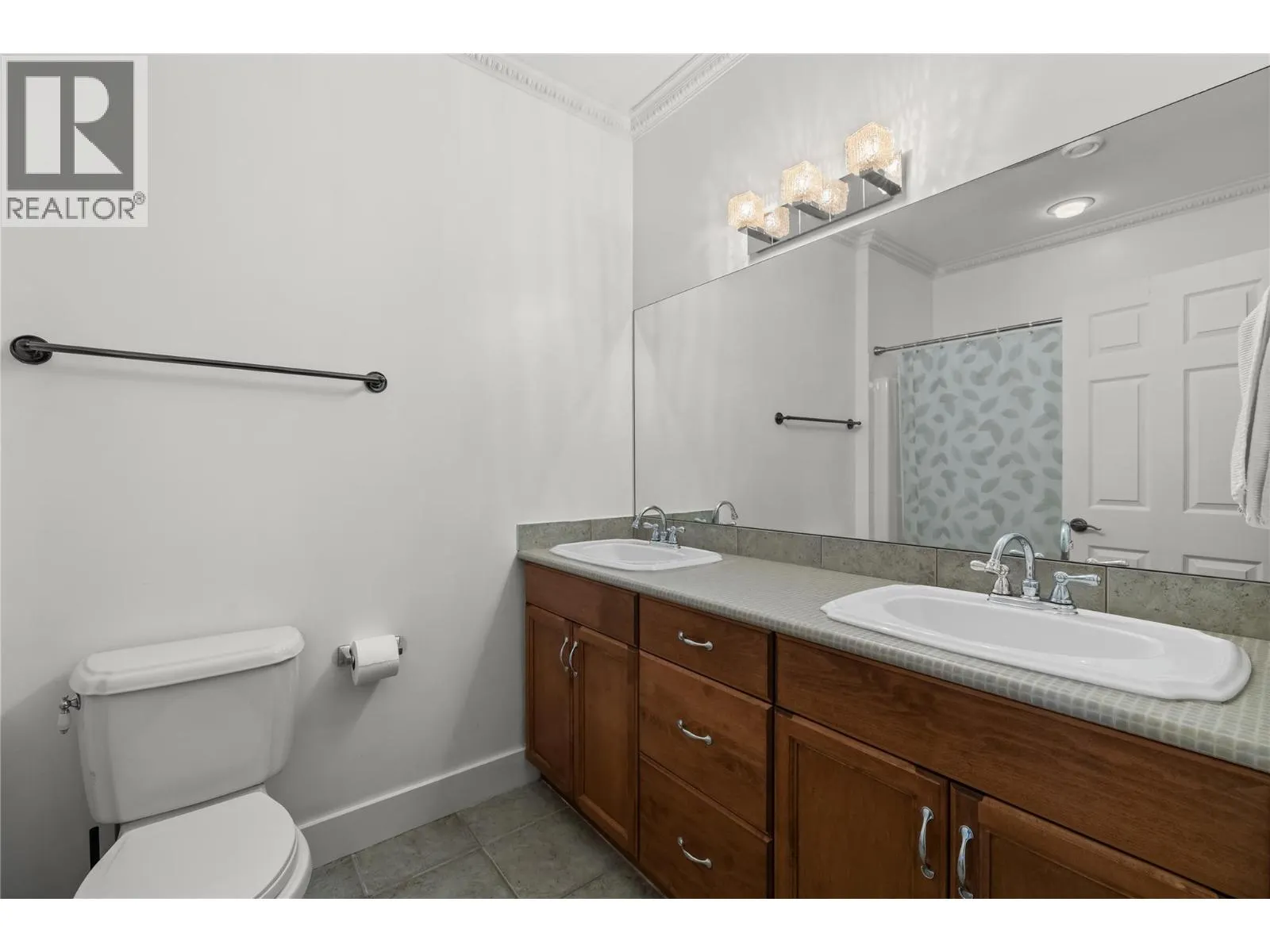 408 Quilchena Crescent