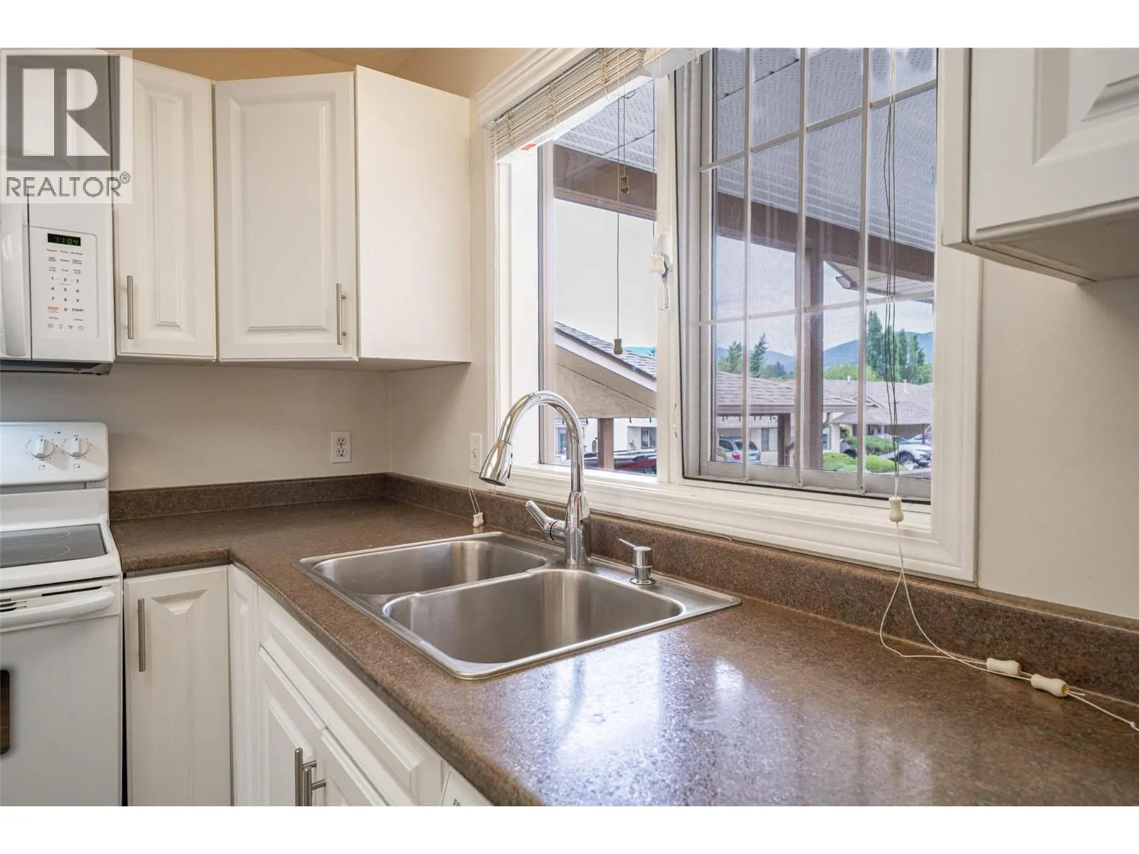 3930 20 Street Unit# 20