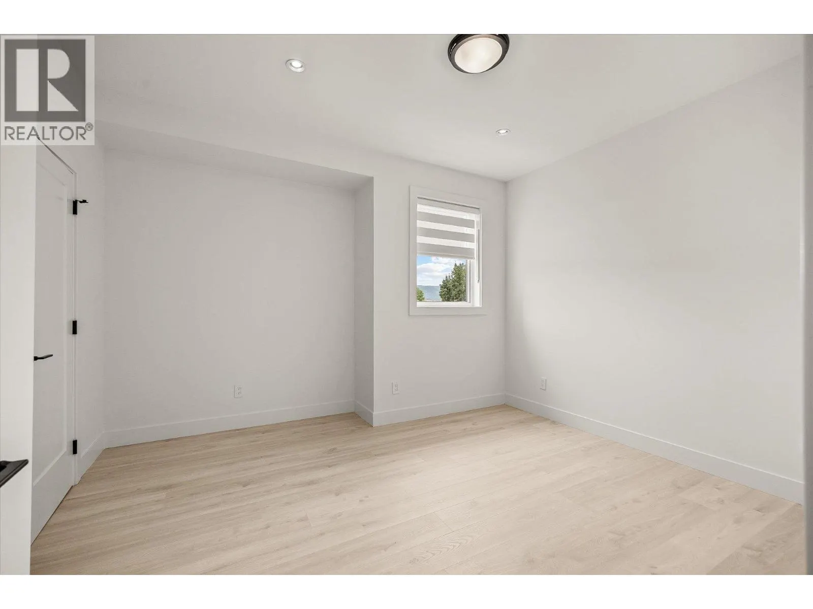 840 Grenfell Avenue Unit# 1