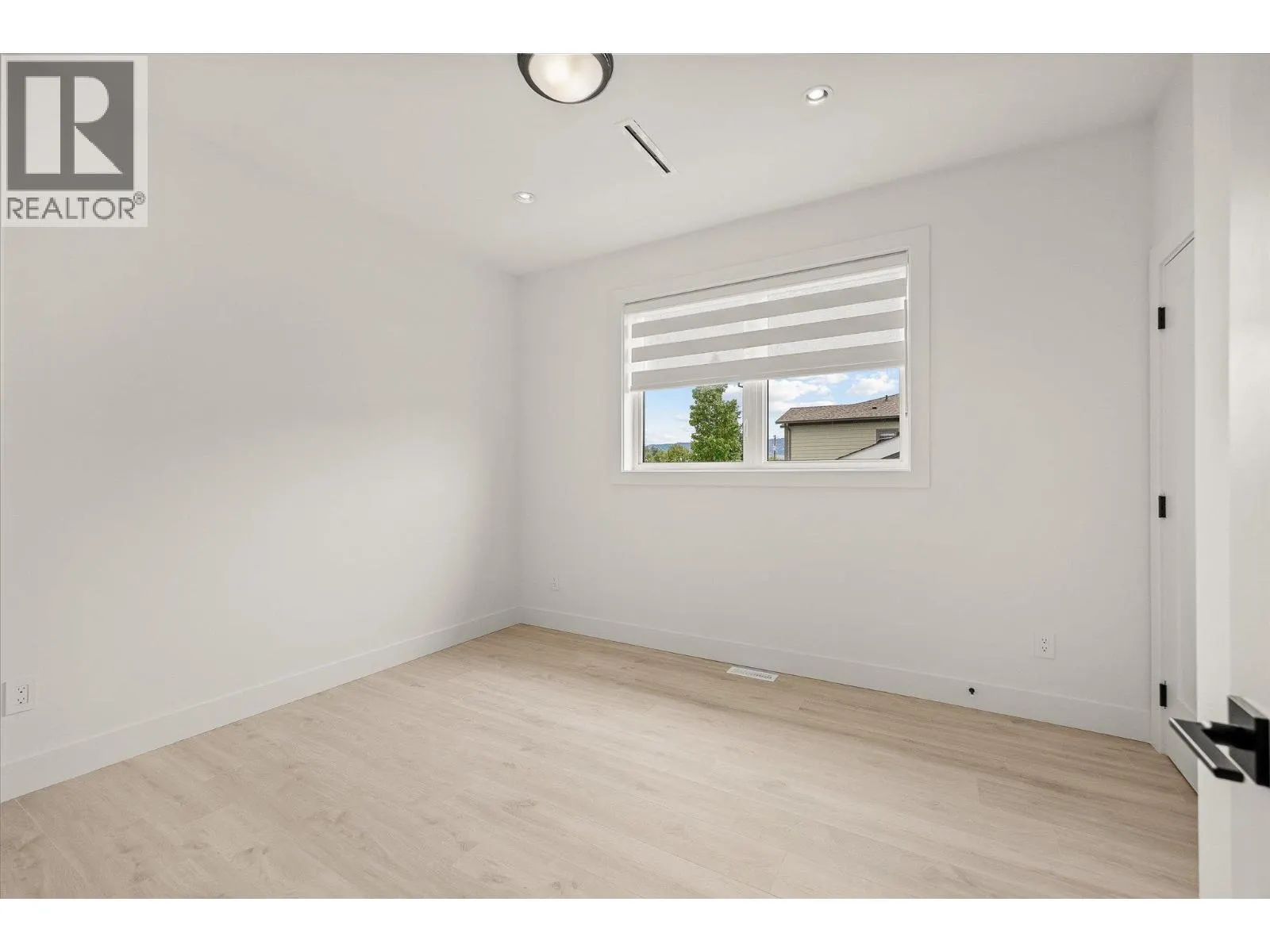 840 Grenfell Avenue Unit# 1