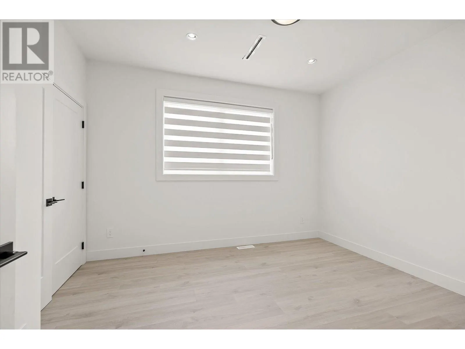 840 Grenfell Avenue Unit# 3