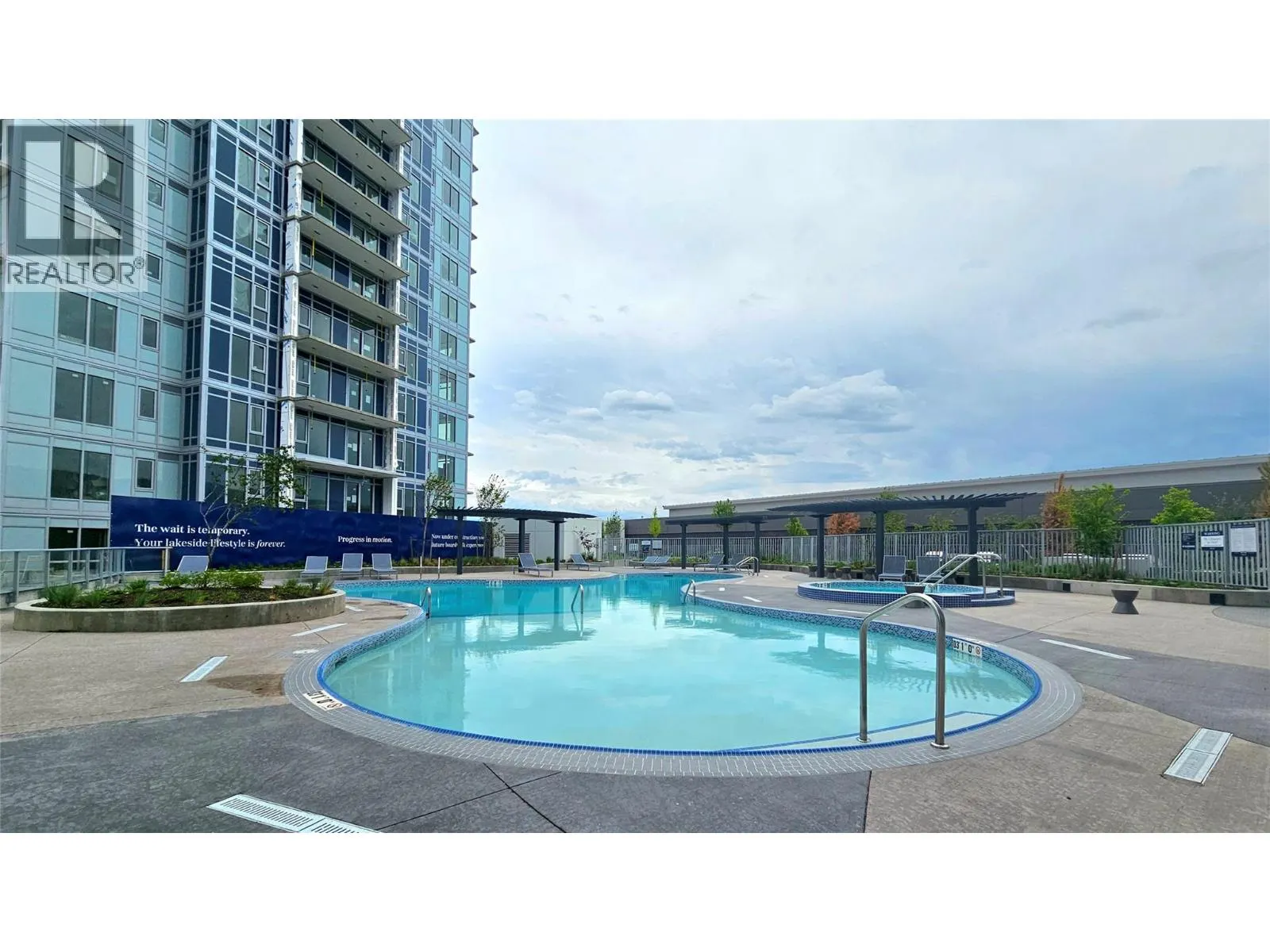 3699 Capozzi Road Unit# PH3