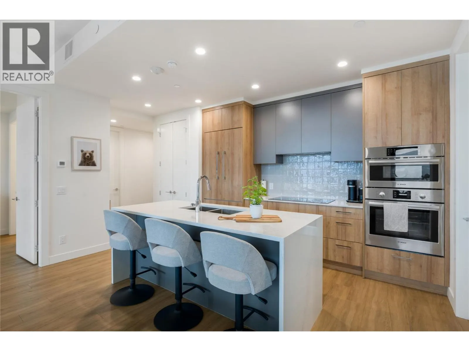 3699 Capozzi Road Unit# PH3