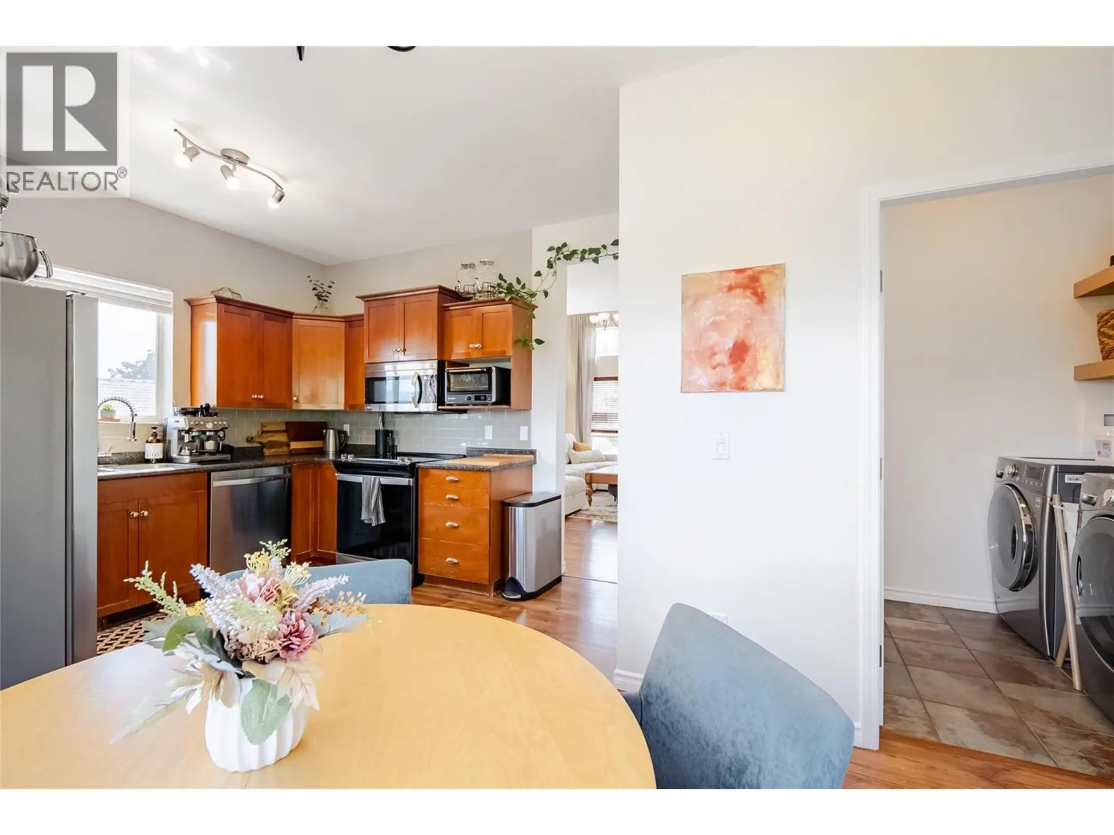 2174 Sunview Drive