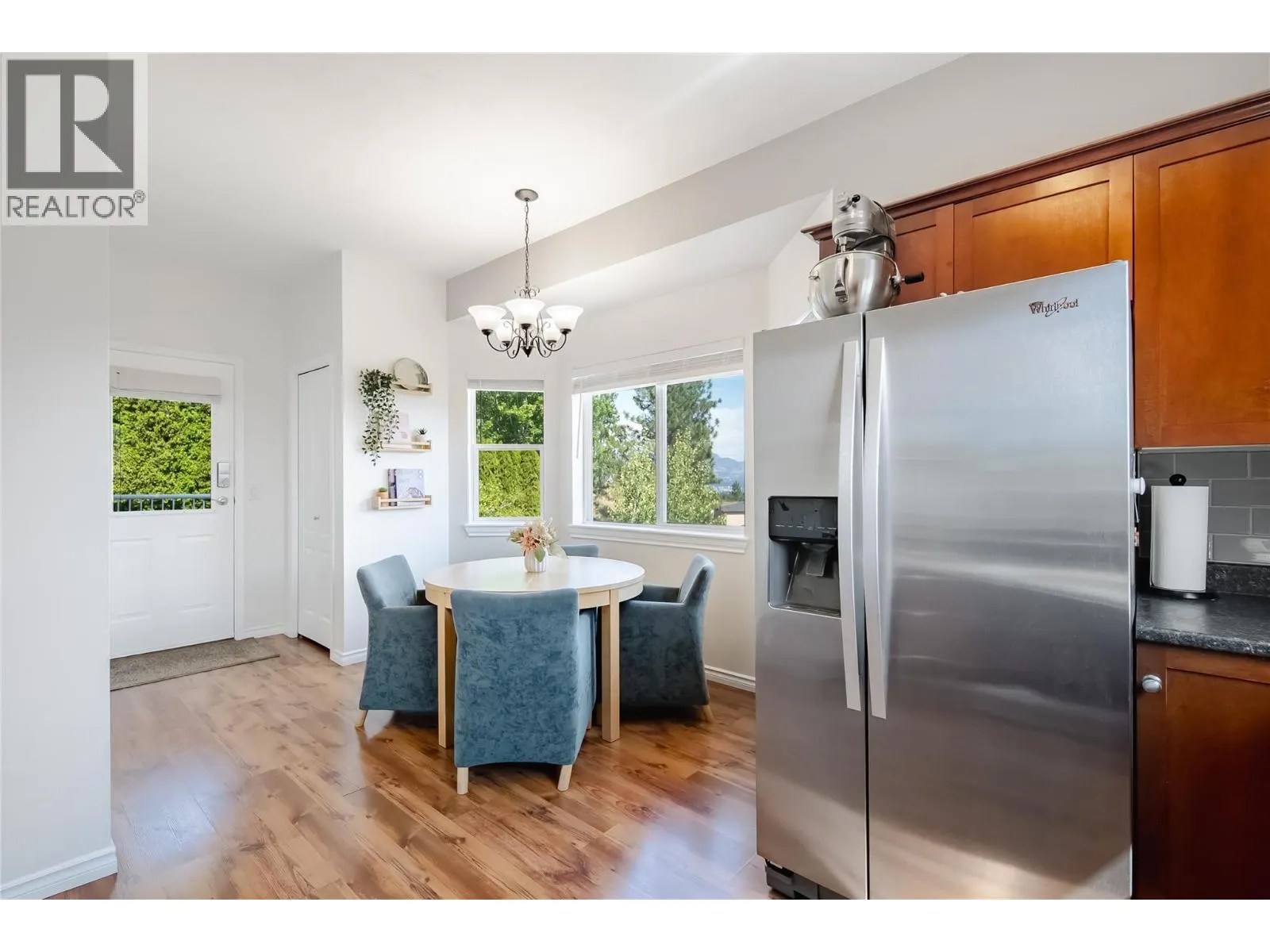 2174 Sunview Drive