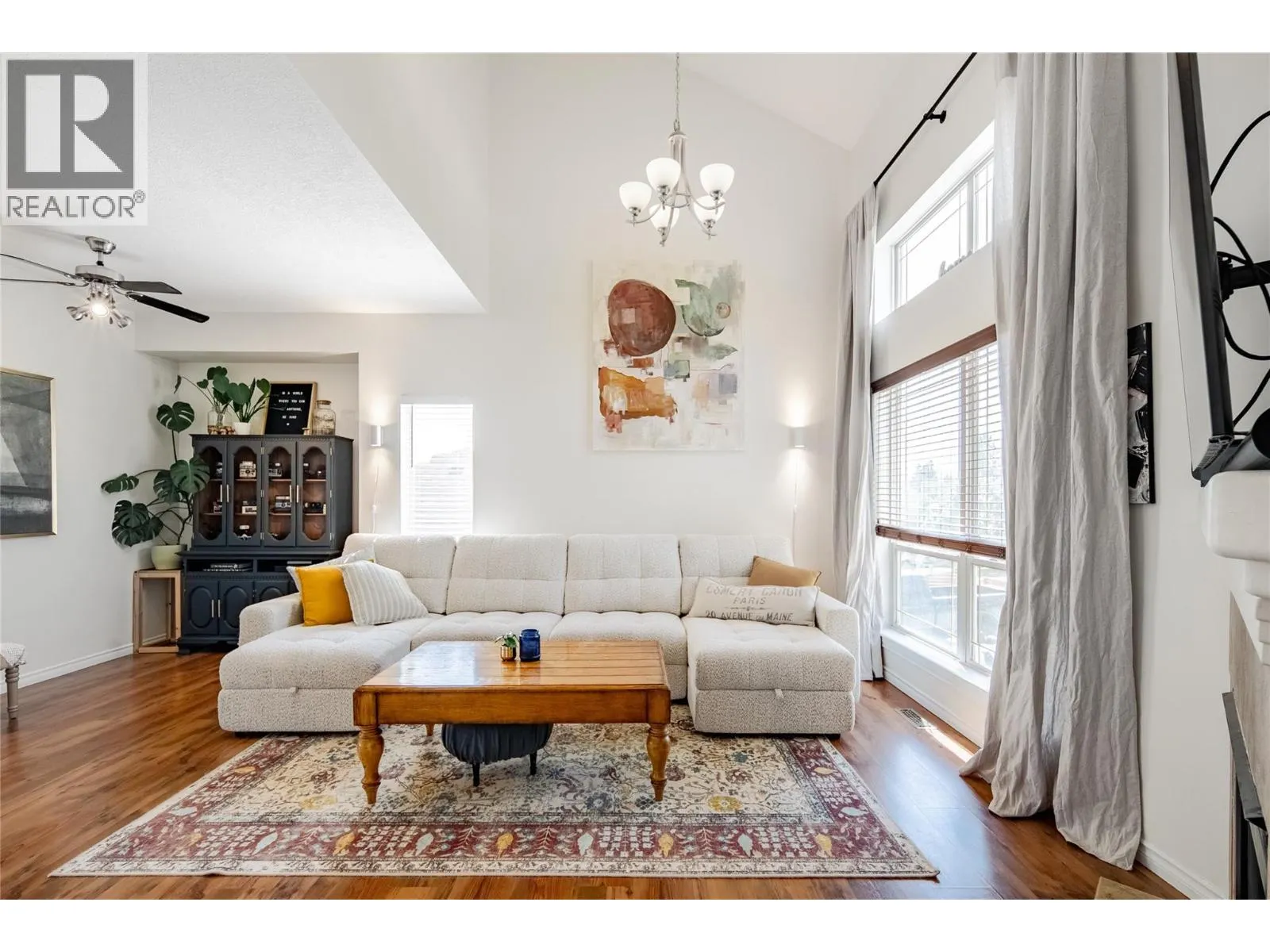2174 Sunview Drive