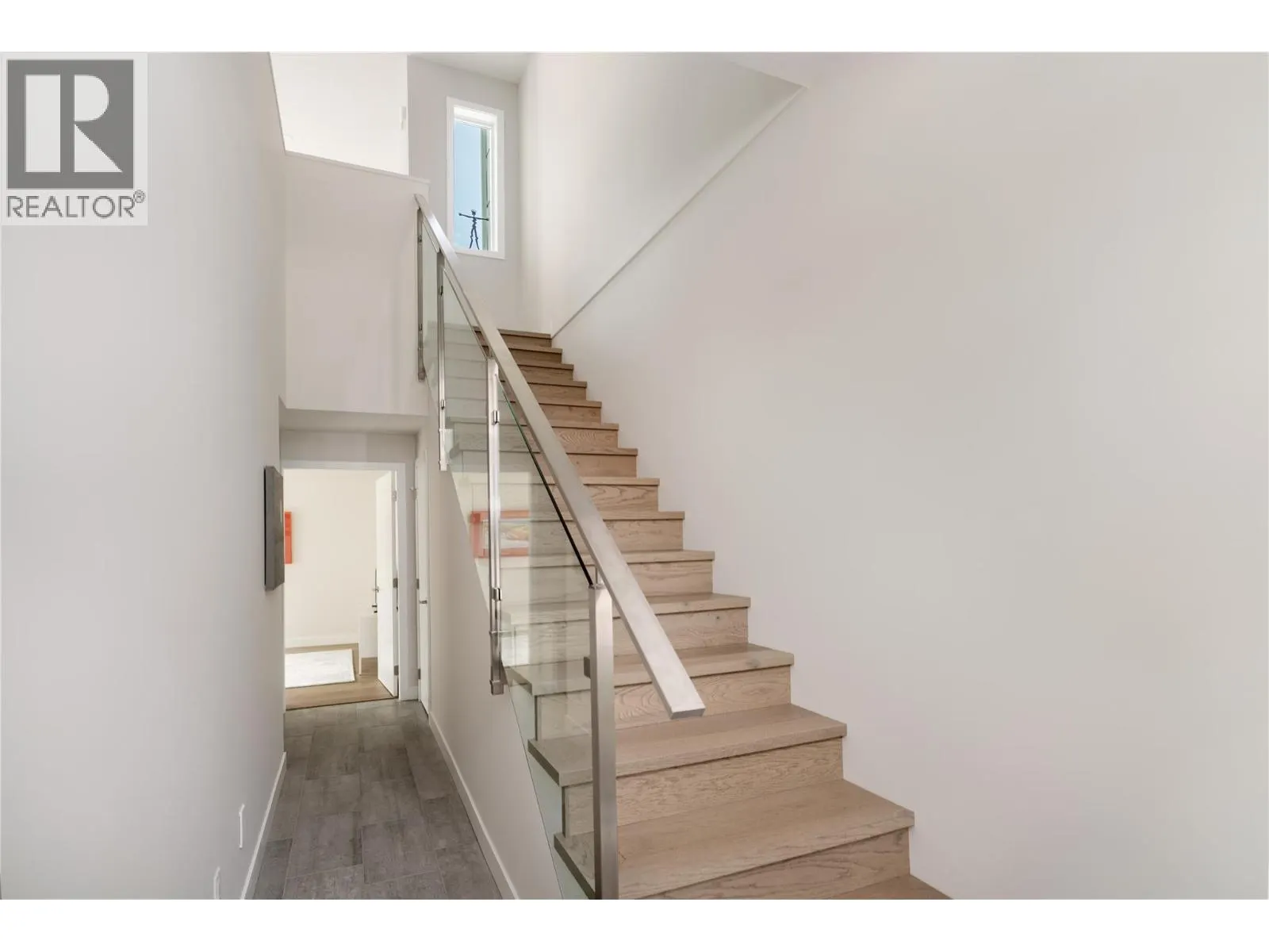 3719 WOODSDALE Road Unit# 17