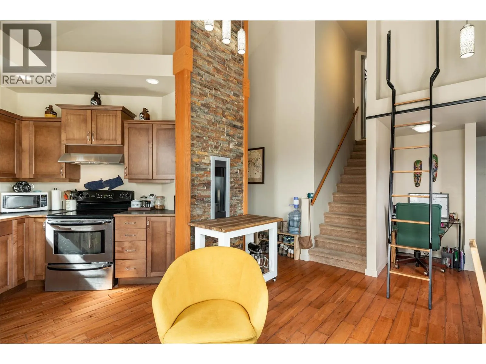 3025 Ensign Lane