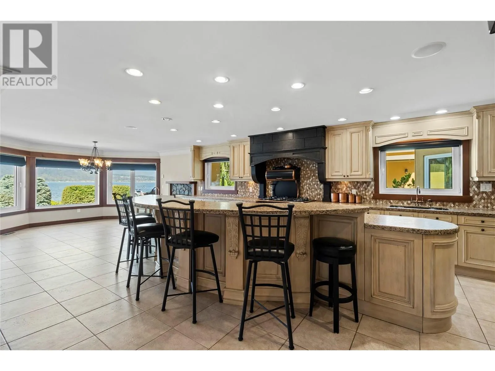 2471 Rocky Point Road