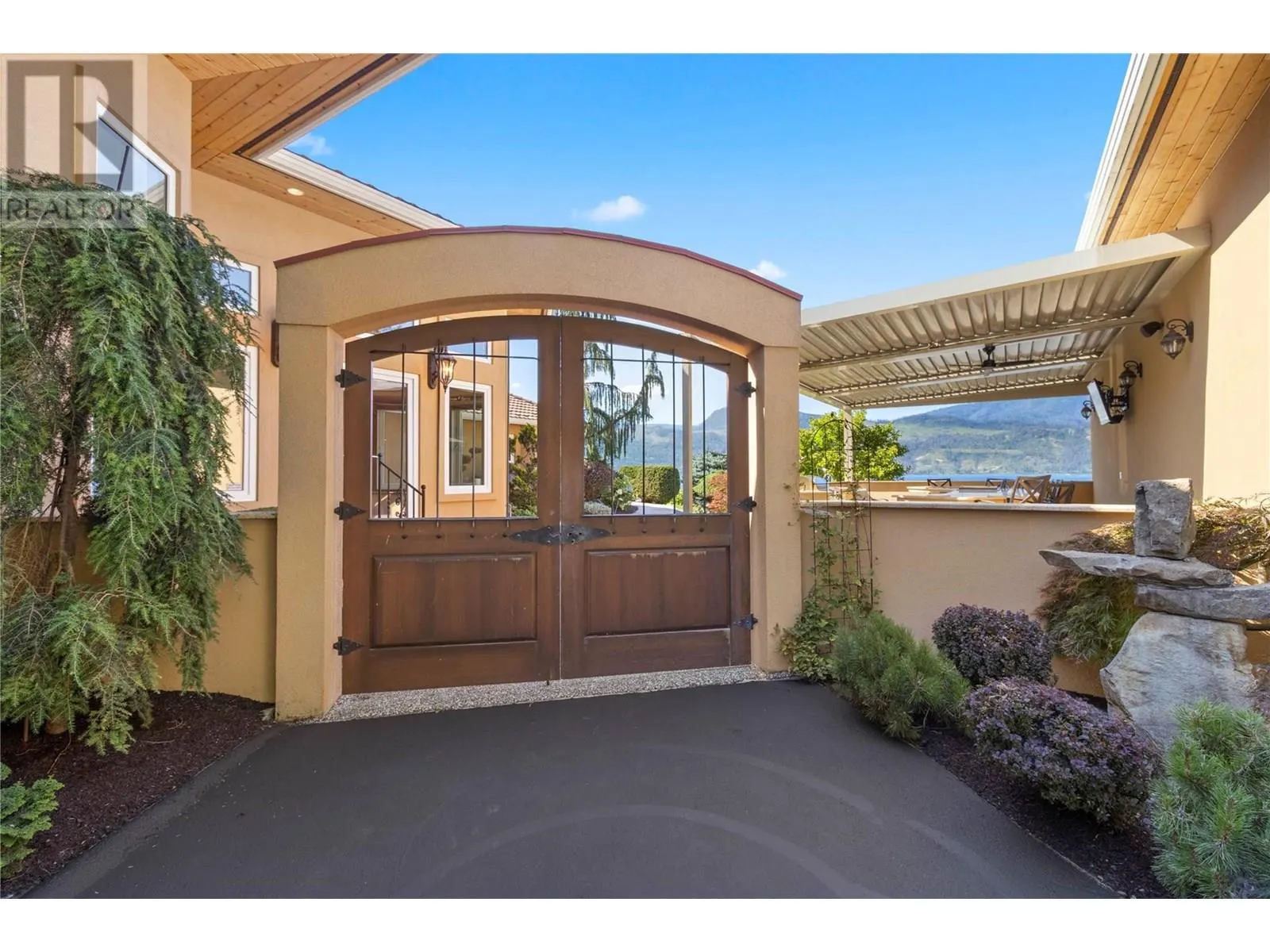 2471 Rocky Point Road