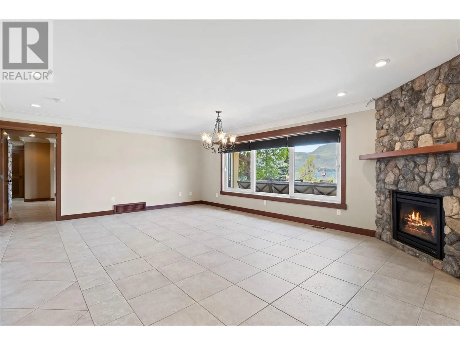 2471 Rocky Point Road
