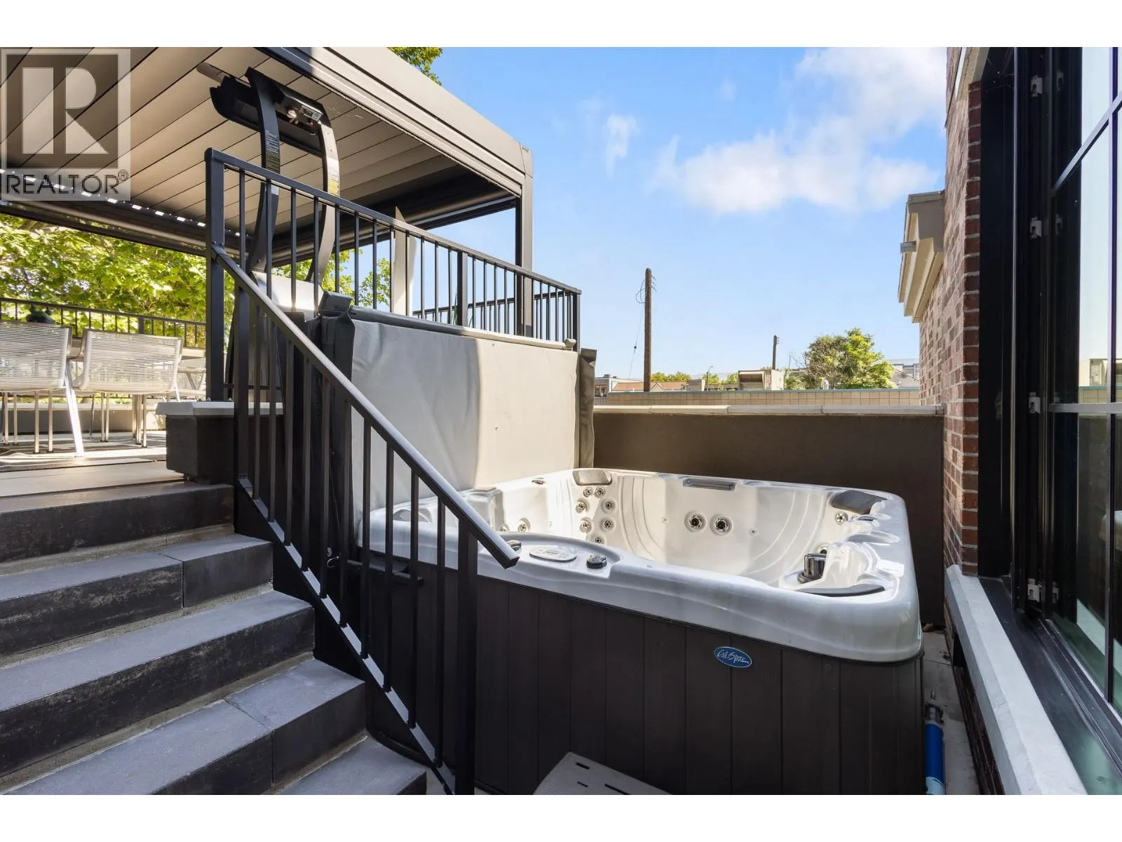 460 Groves Avenue Unit# 104