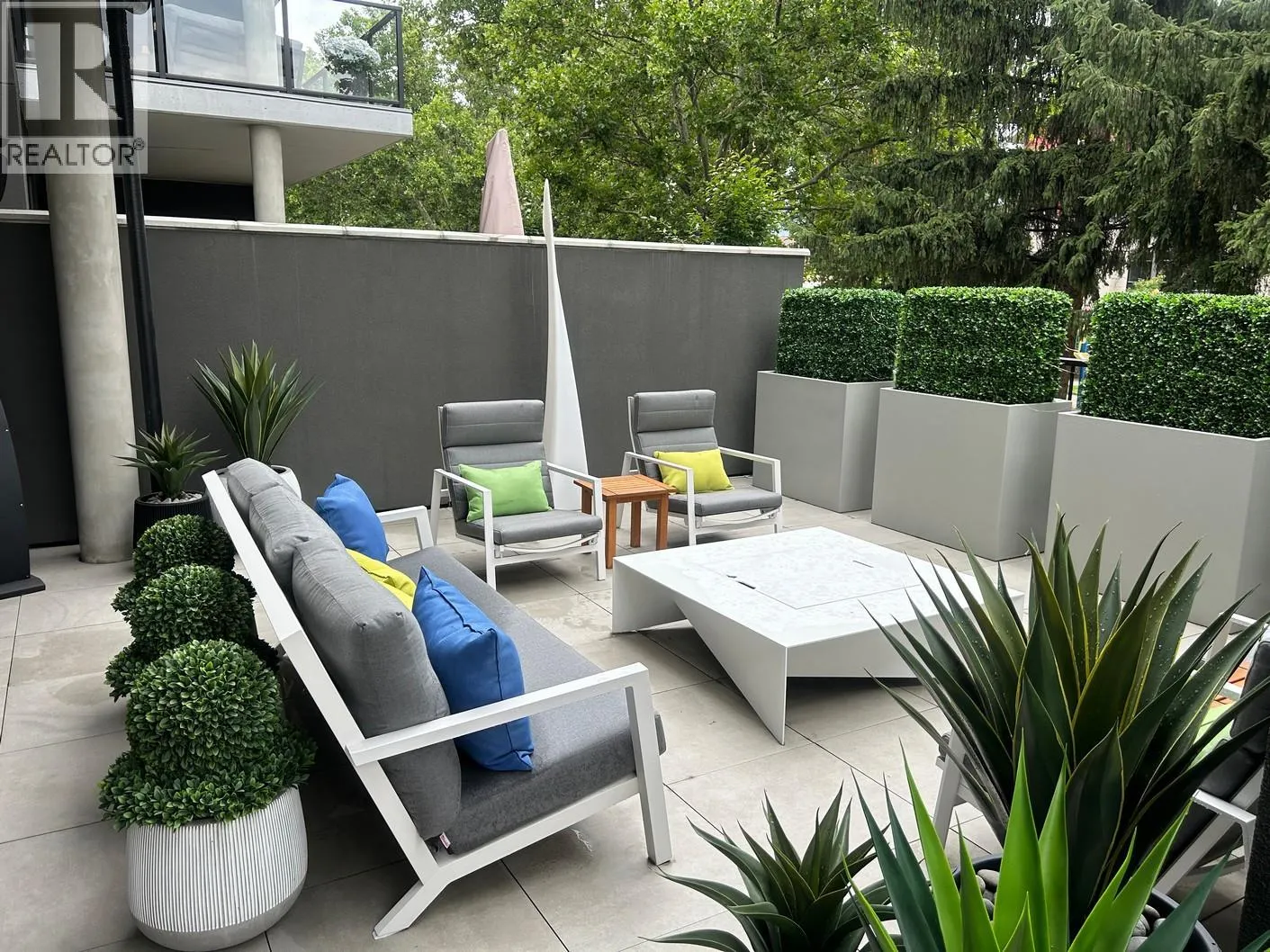 460 Groves Avenue Unit# 104