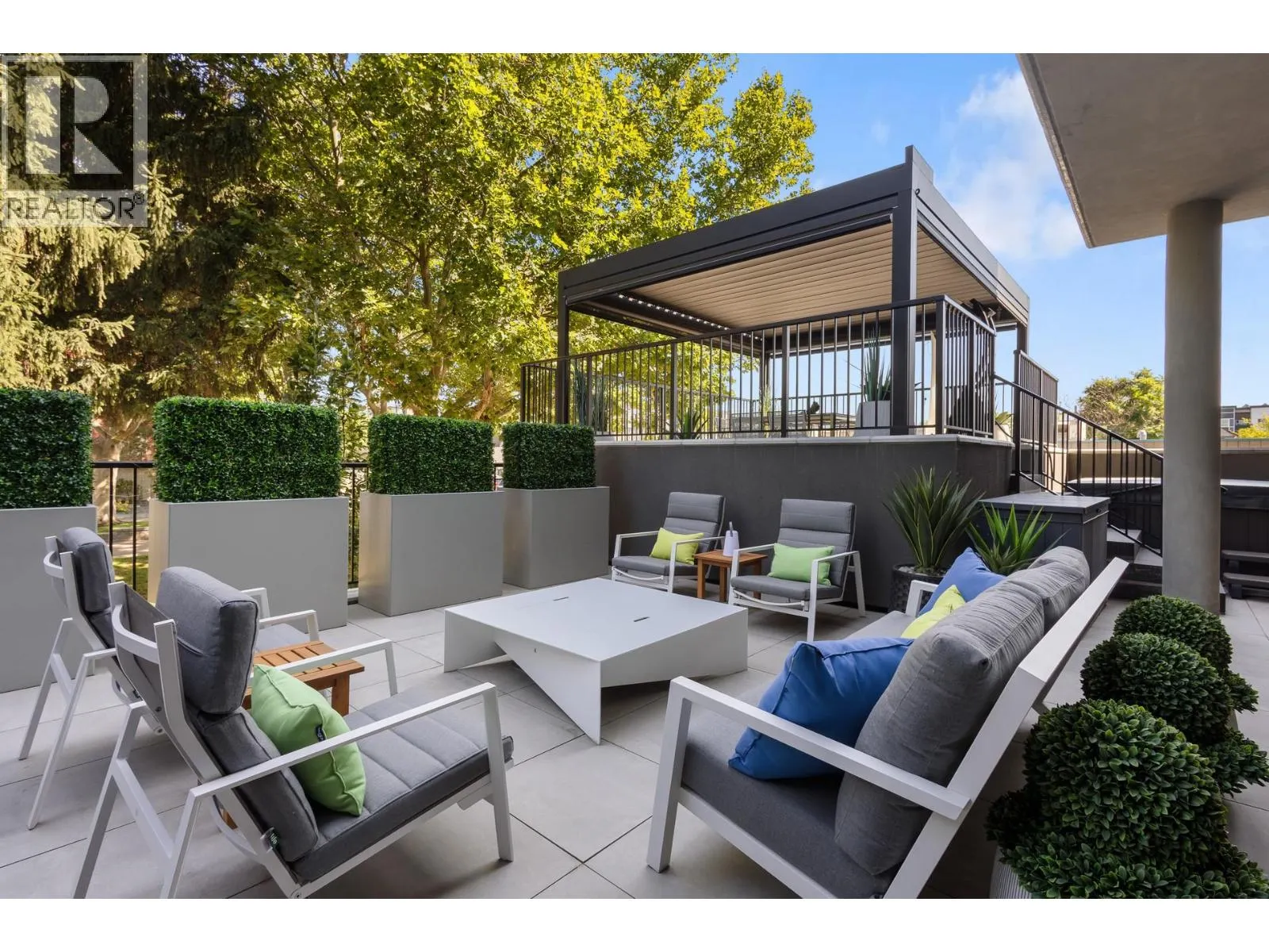460 Groves Avenue Unit# 104
