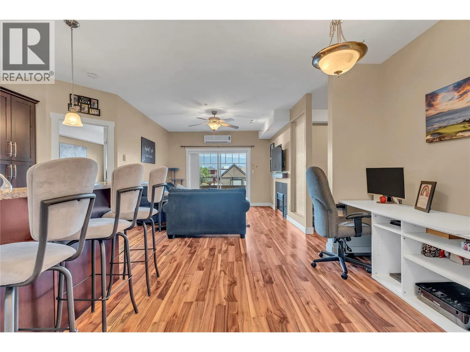13615 Victoria Road N Unit# 206