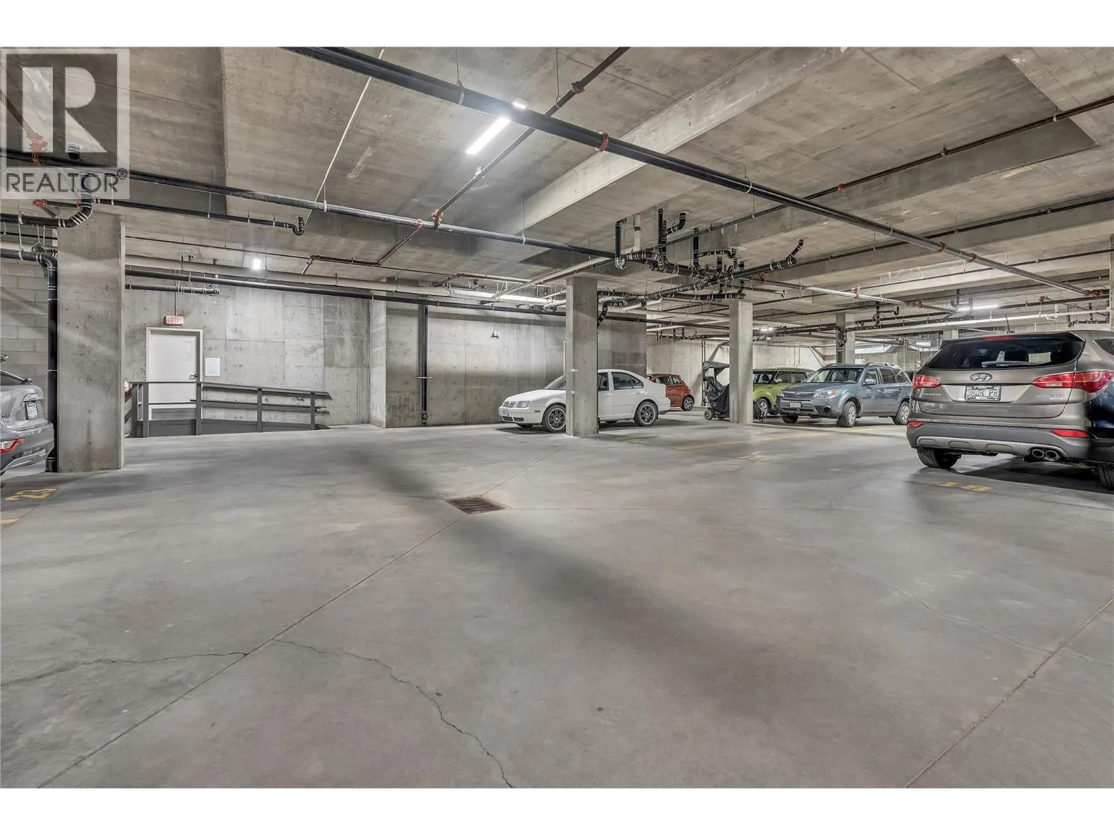 13615 Victoria Road N Unit# 206