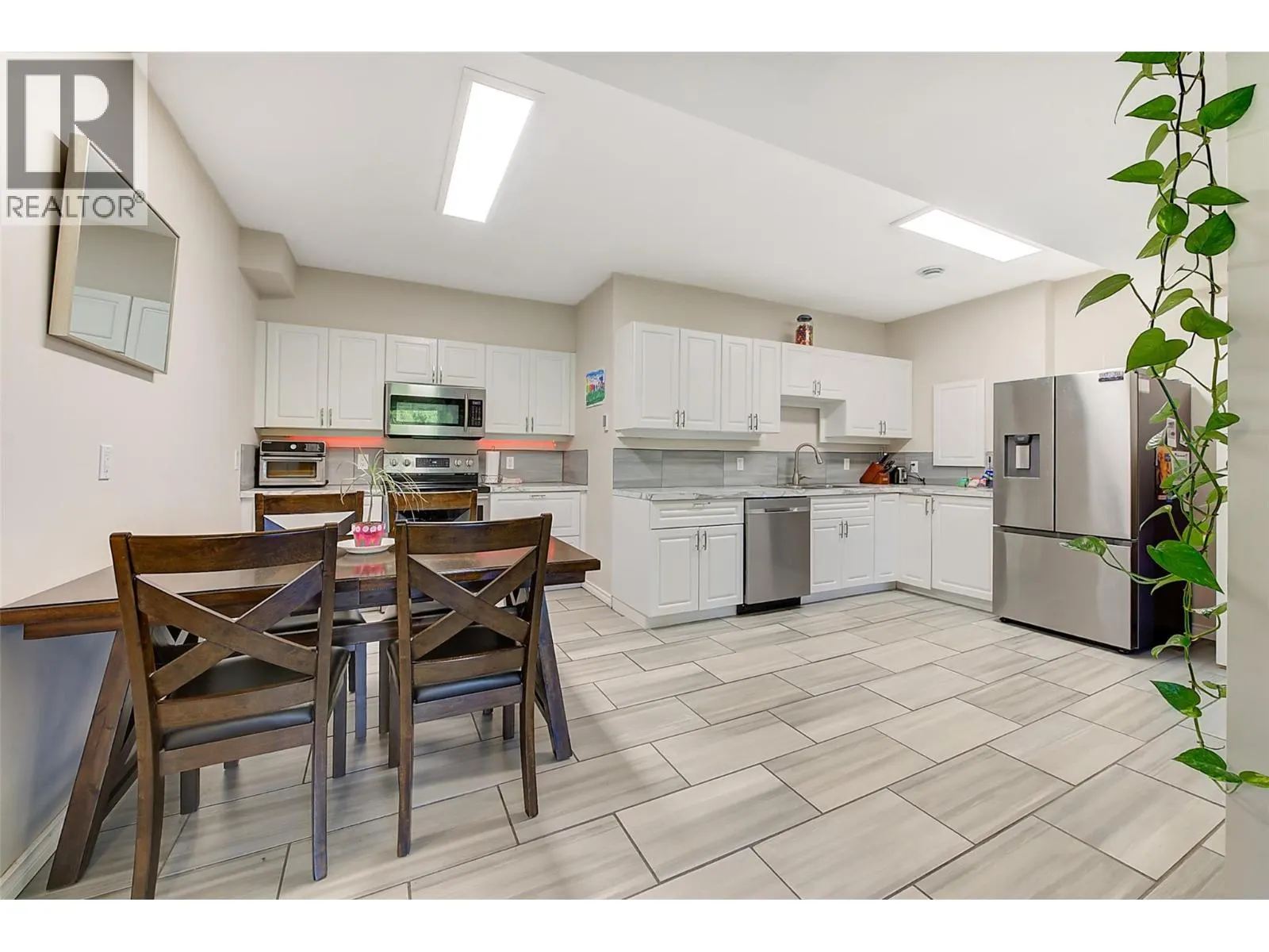 1420 Bentien Road