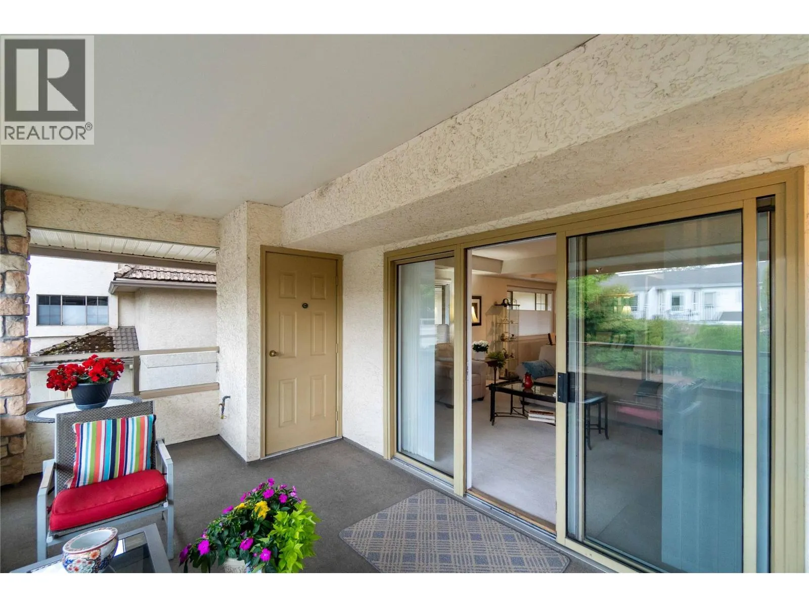 3335 Richter Street Unit# 213