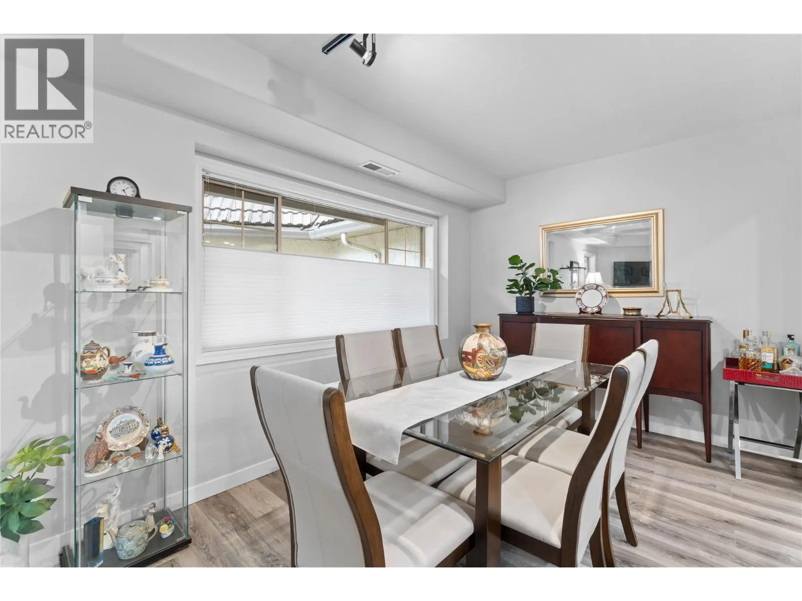 3335 Richter Street Unit# 213