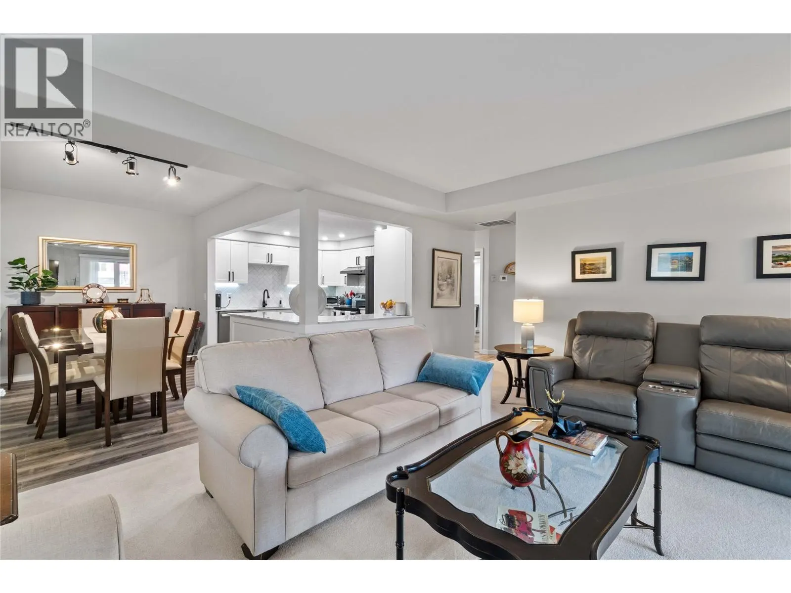 3335 Richter Street Unit# 213