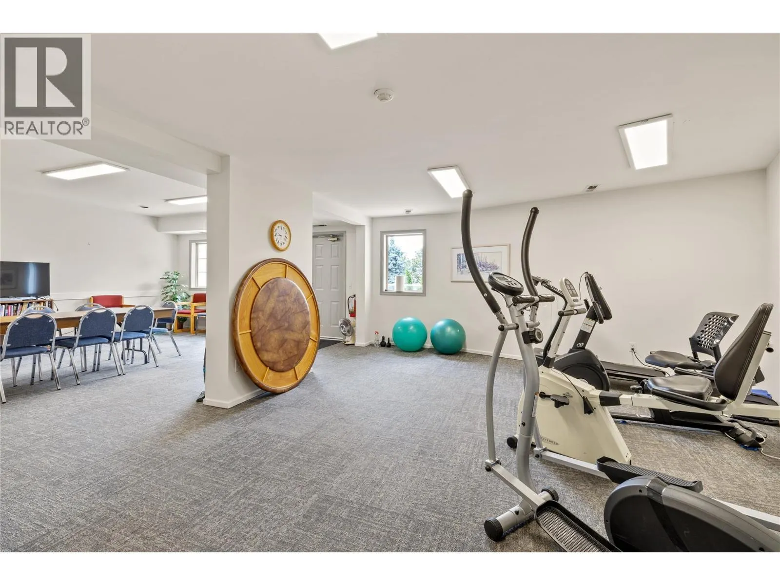 3335 Richter Street Unit# 213