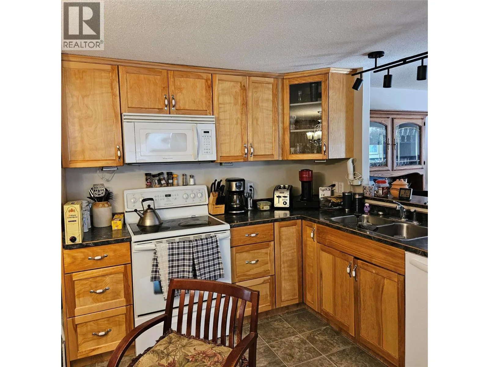 2908 Wetaskiwin Road