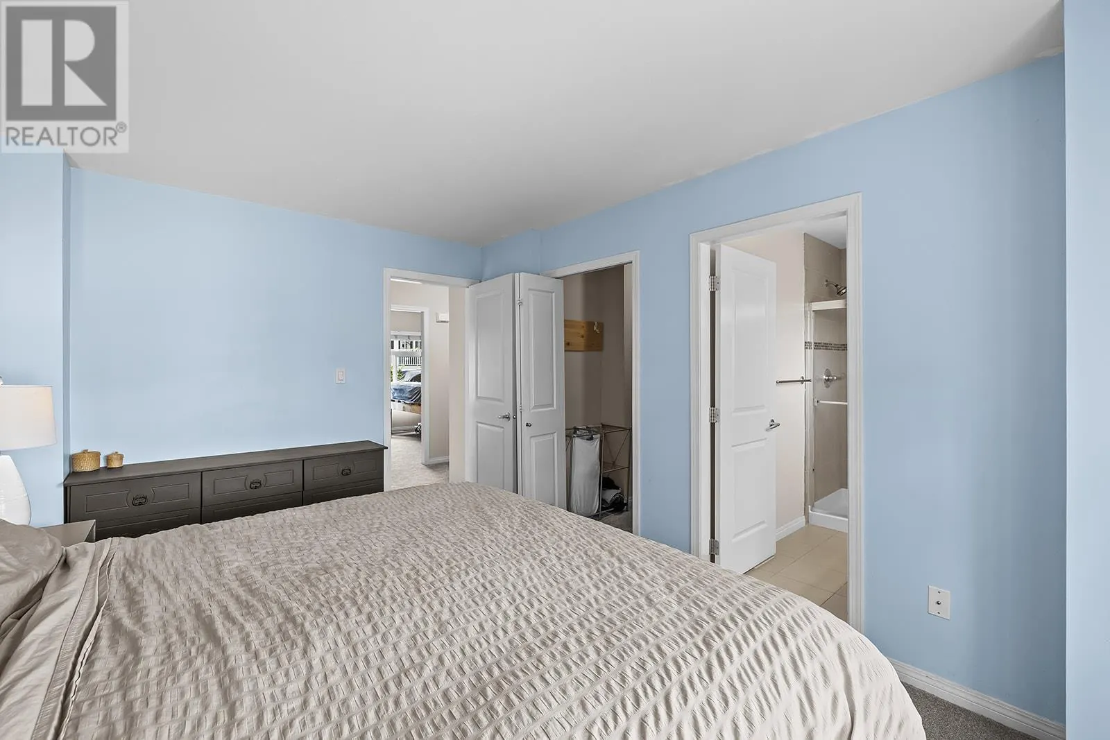 1853 Parkview Crescent Unit# 4
