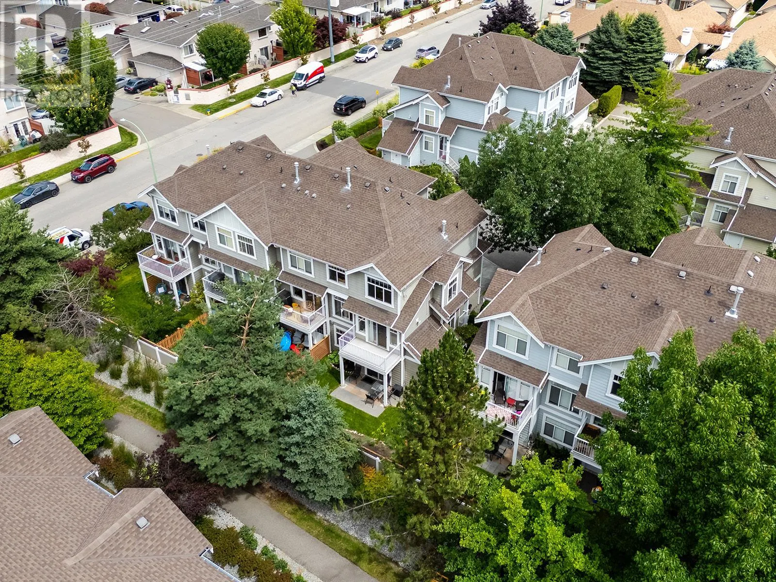1853 Parkview Crescent Unit# 4