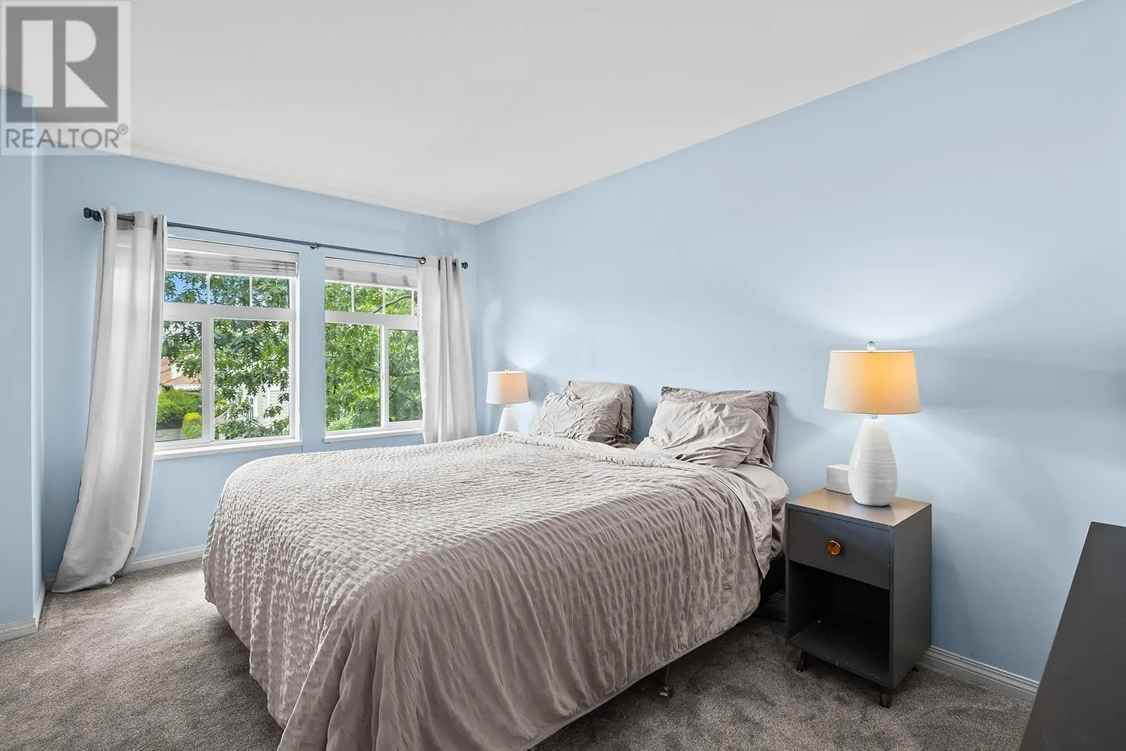 1853 Parkview Crescent Unit# 4