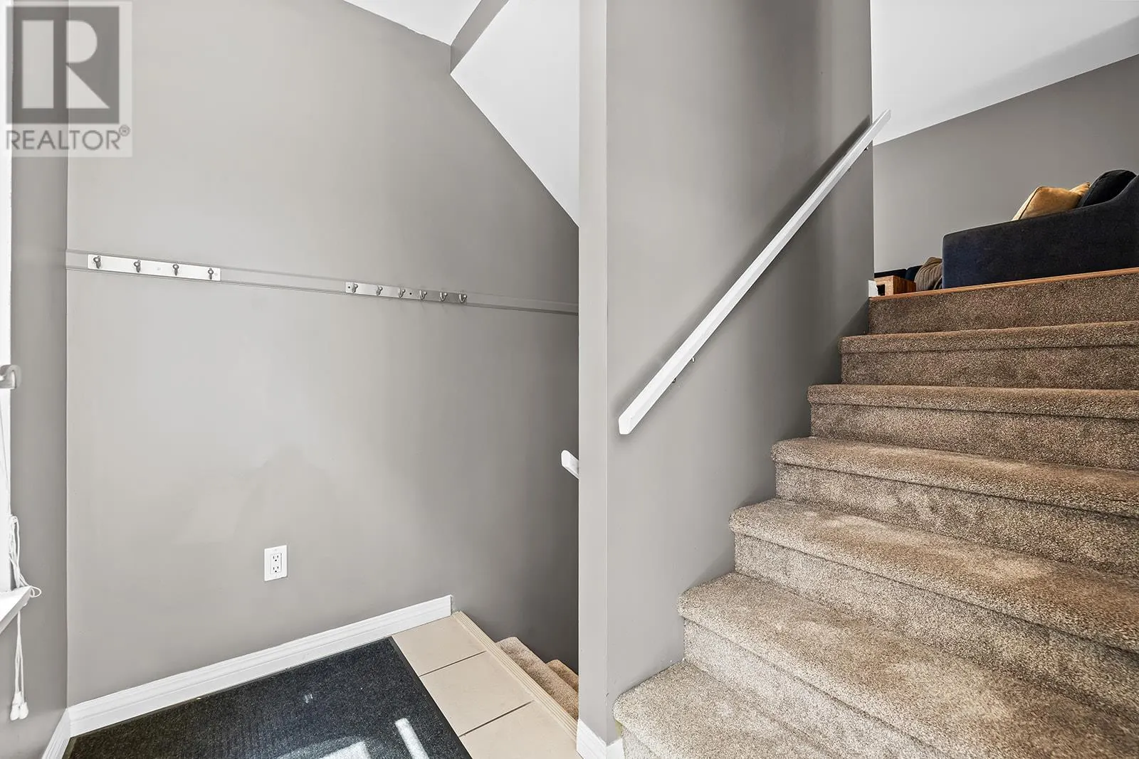 1853 Parkview Crescent Unit# 4