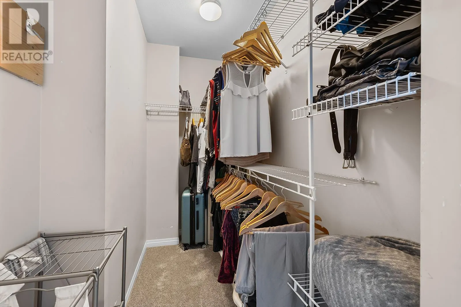 1853 Parkview Crescent Unit# 4
