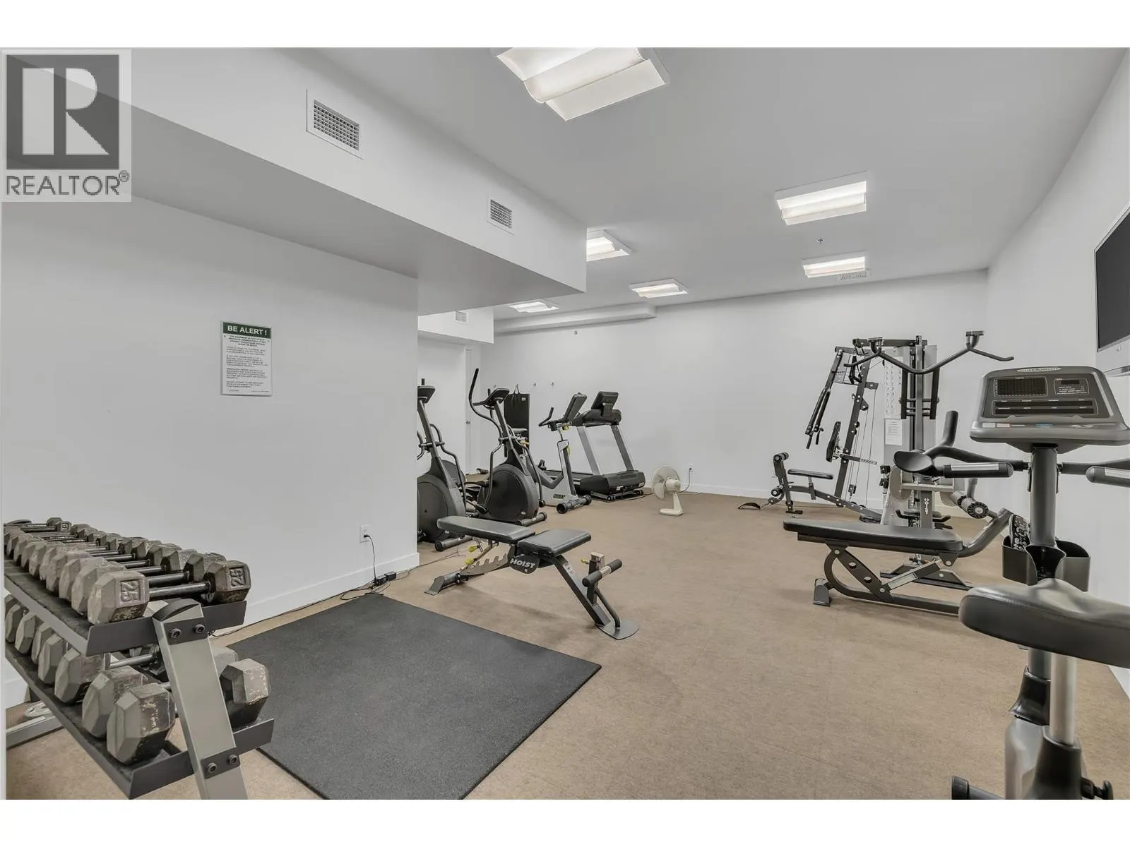 1495 Graham Street Unit# 409