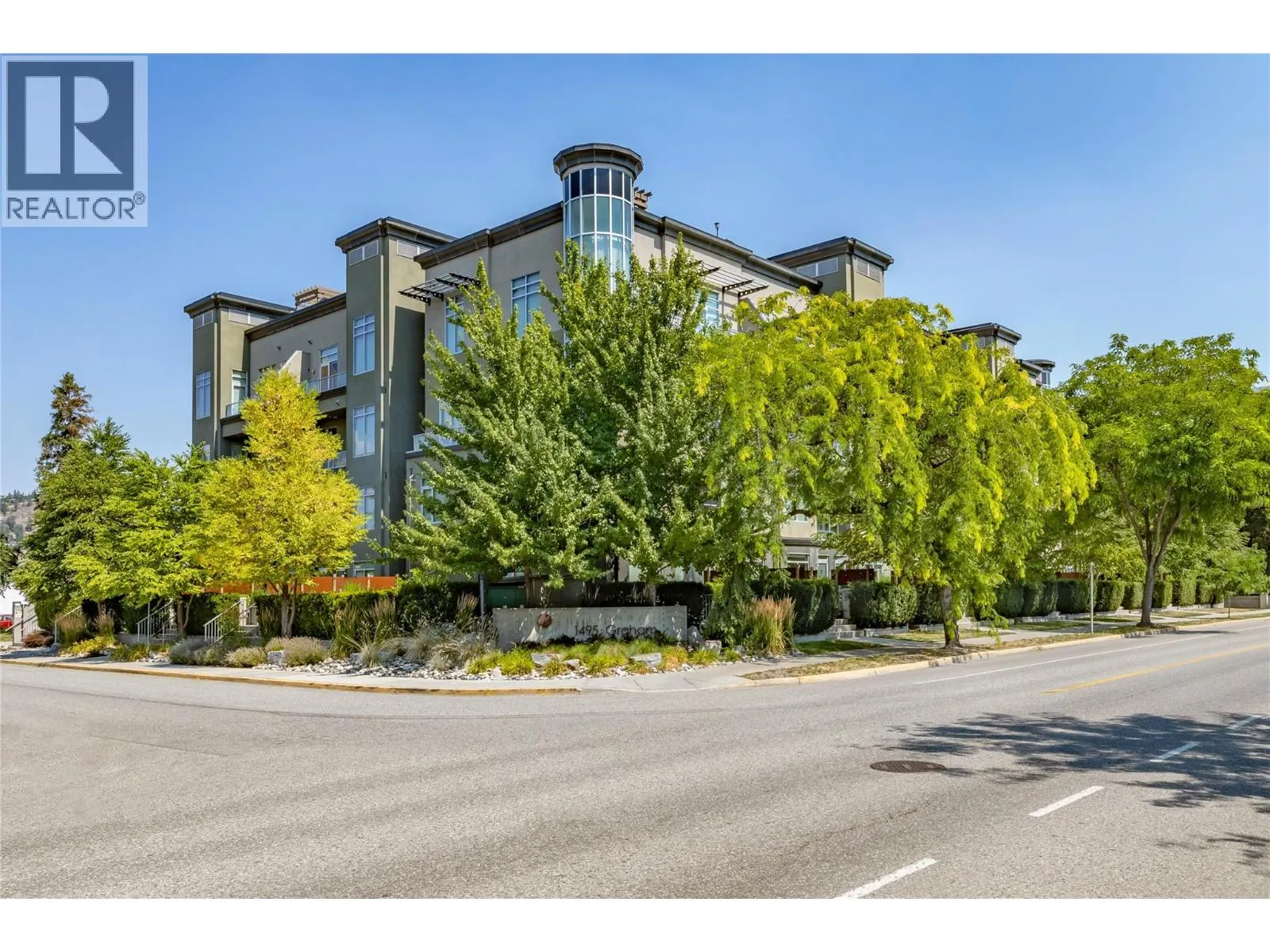 1495 Graham Street Unit# 409