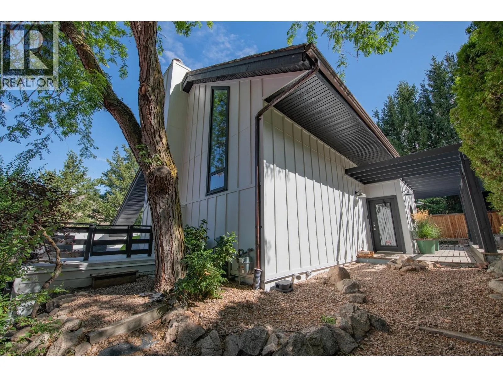 13804 Ponderosa Way