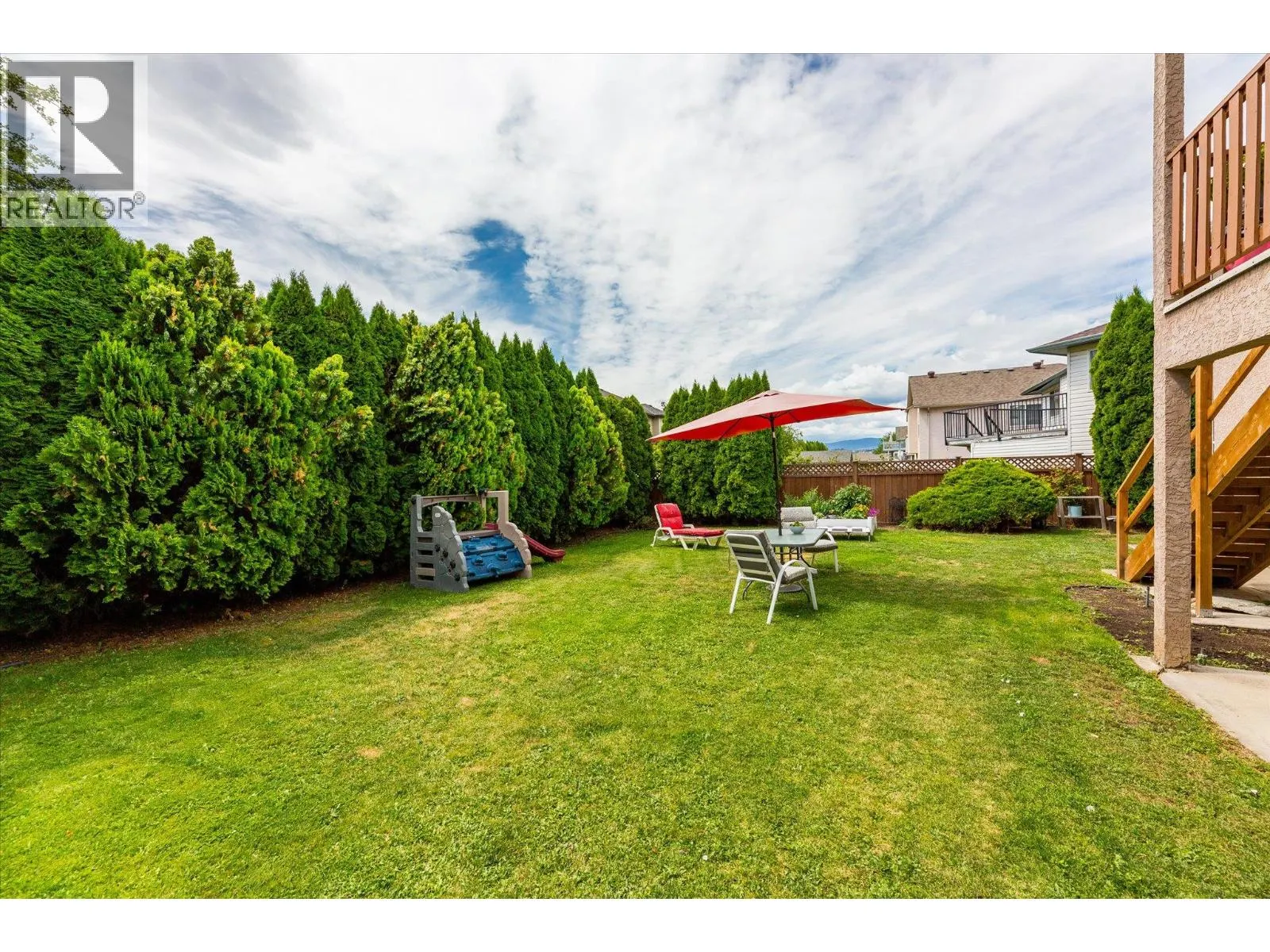 423 Fizet Avenue