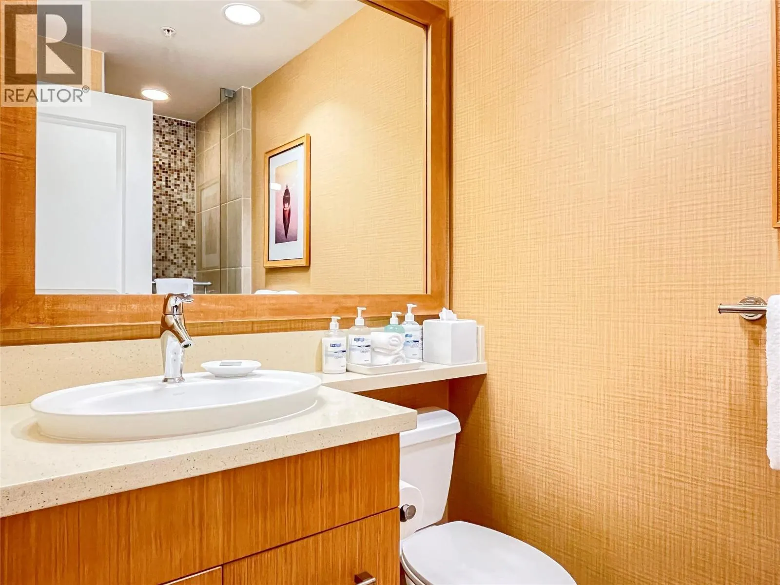 15 Park Place Unit# 201
