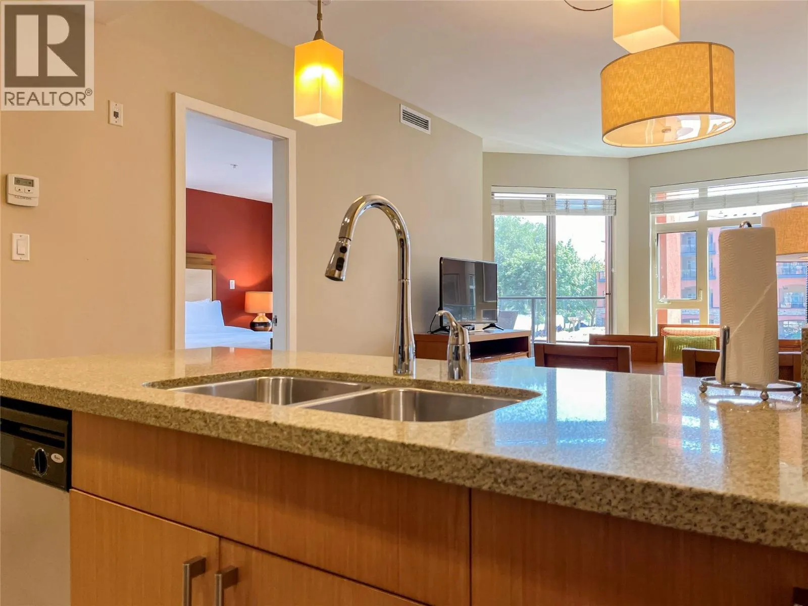 15 Park Place Unit# 201