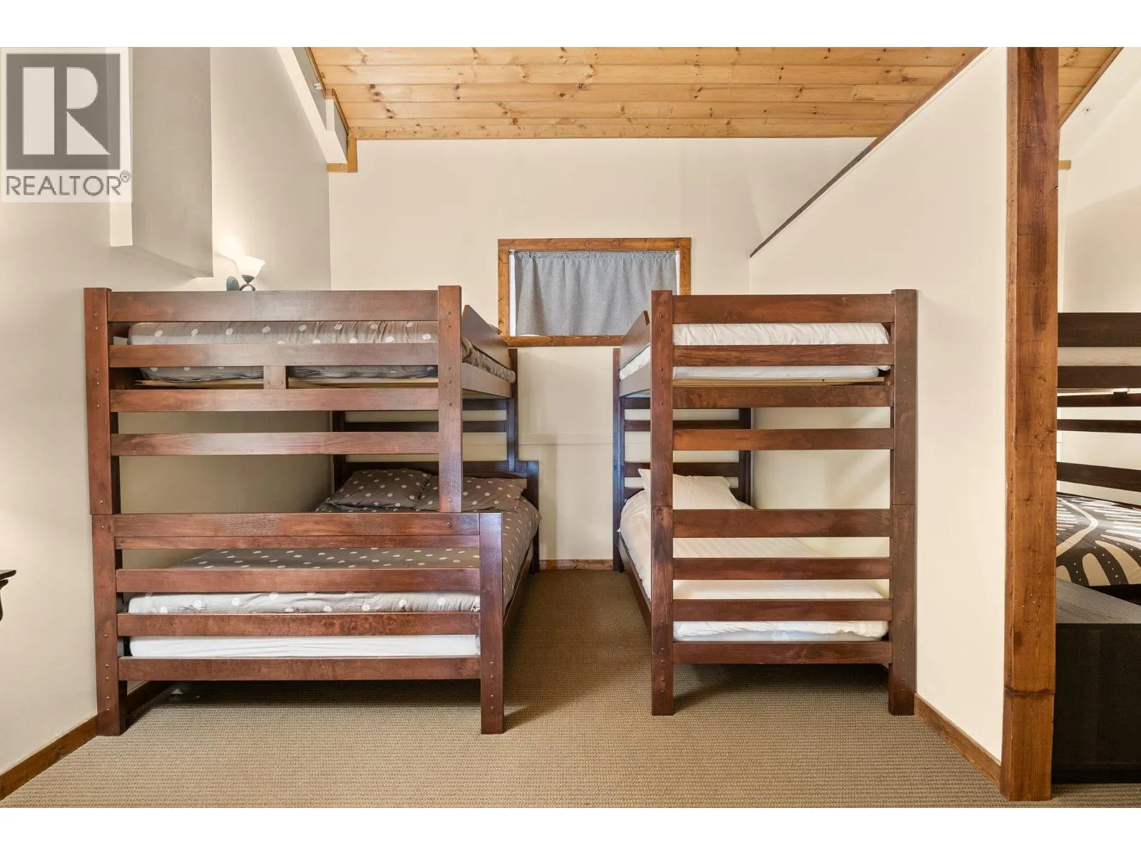 7360 Porcupine Road Unit# 6