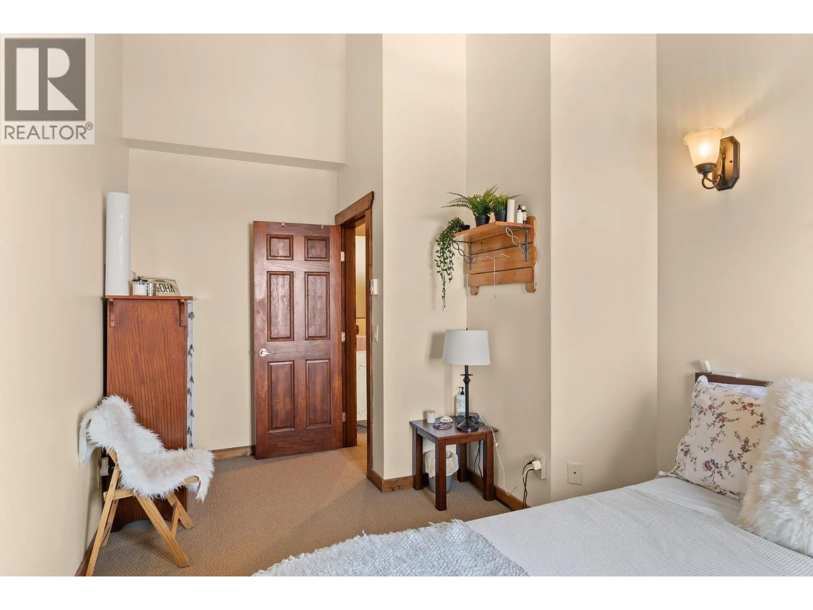7360 Porcupine Road Unit# 6