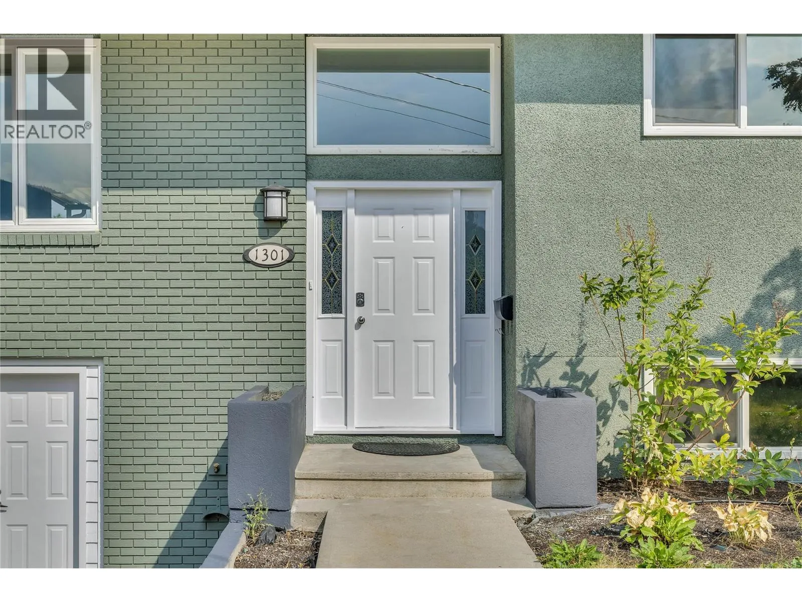 1301 Ponderosa Road