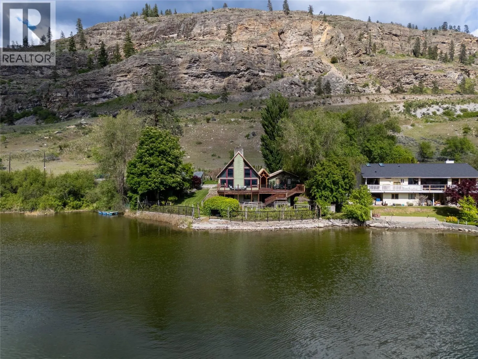 3104 Vaseux Lake Crescent