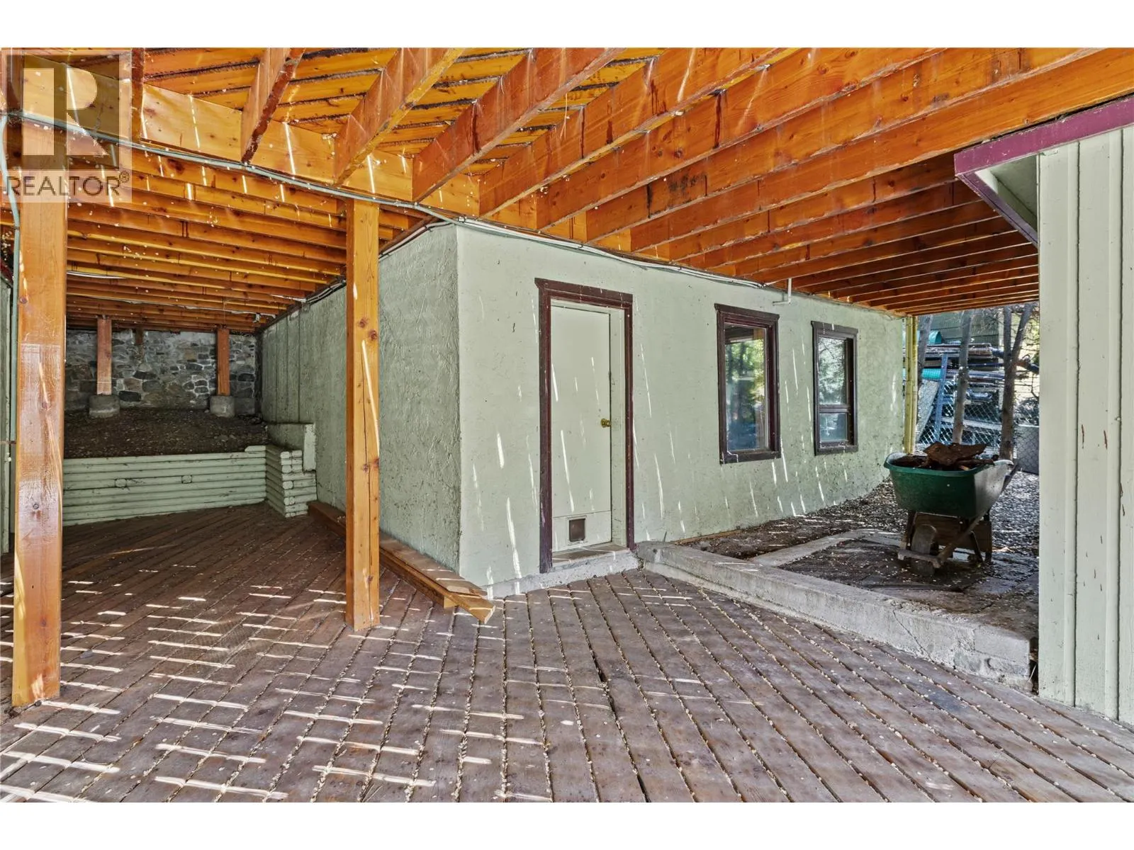 3104 Vaseux Lake Crescent
