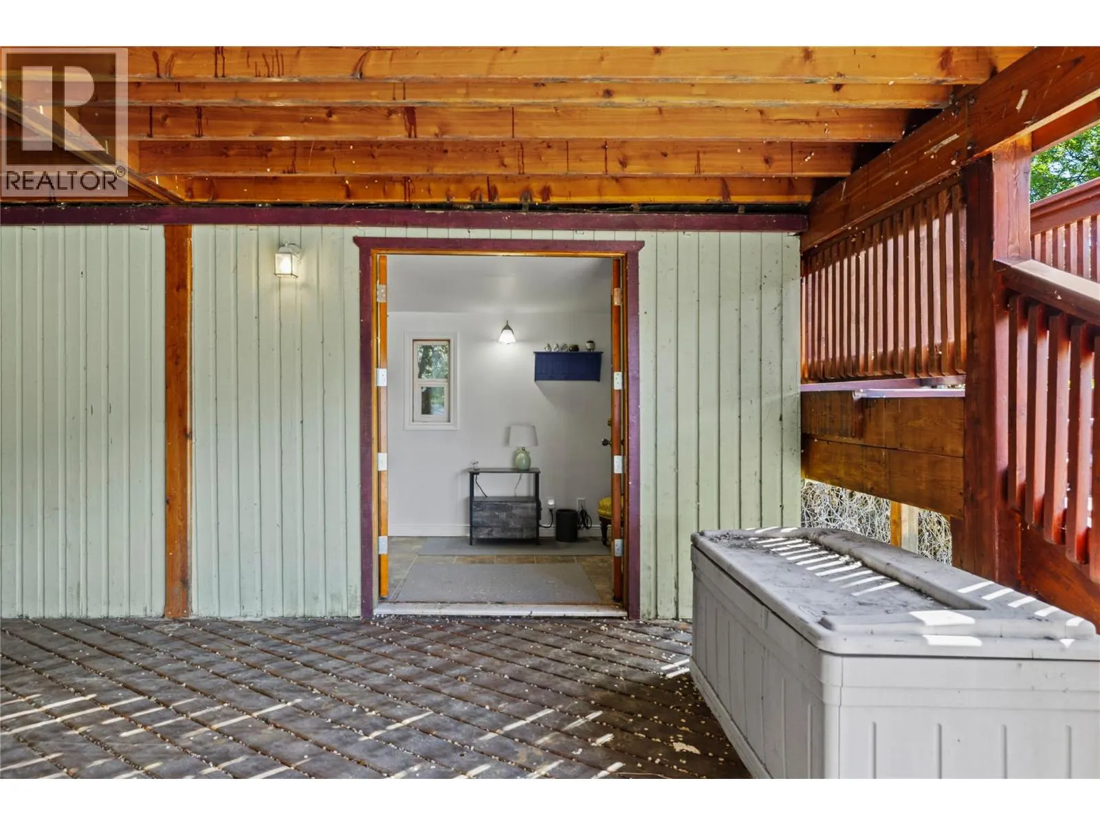 3104 Vaseux Lake Crescent