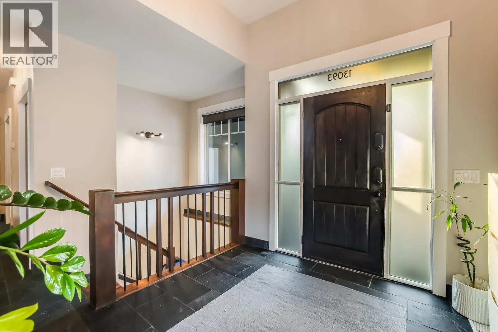 13093 Shoreline Drive