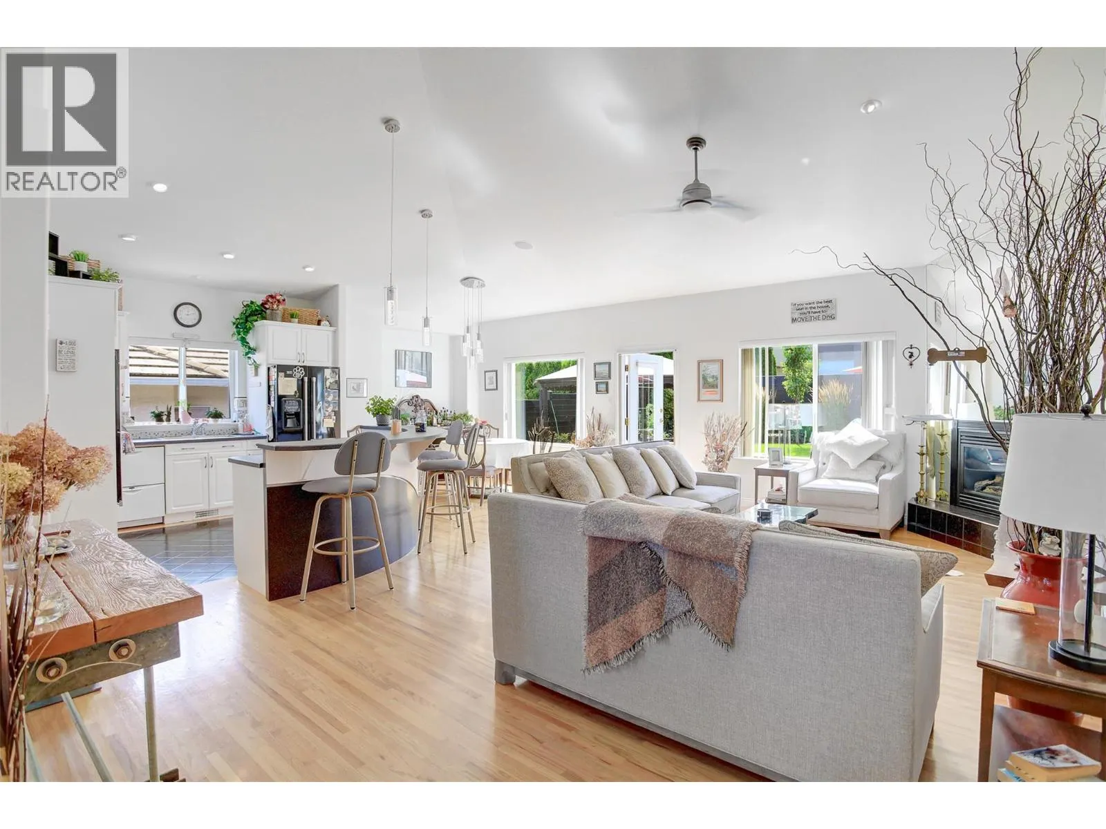 3117 Capistrano Court