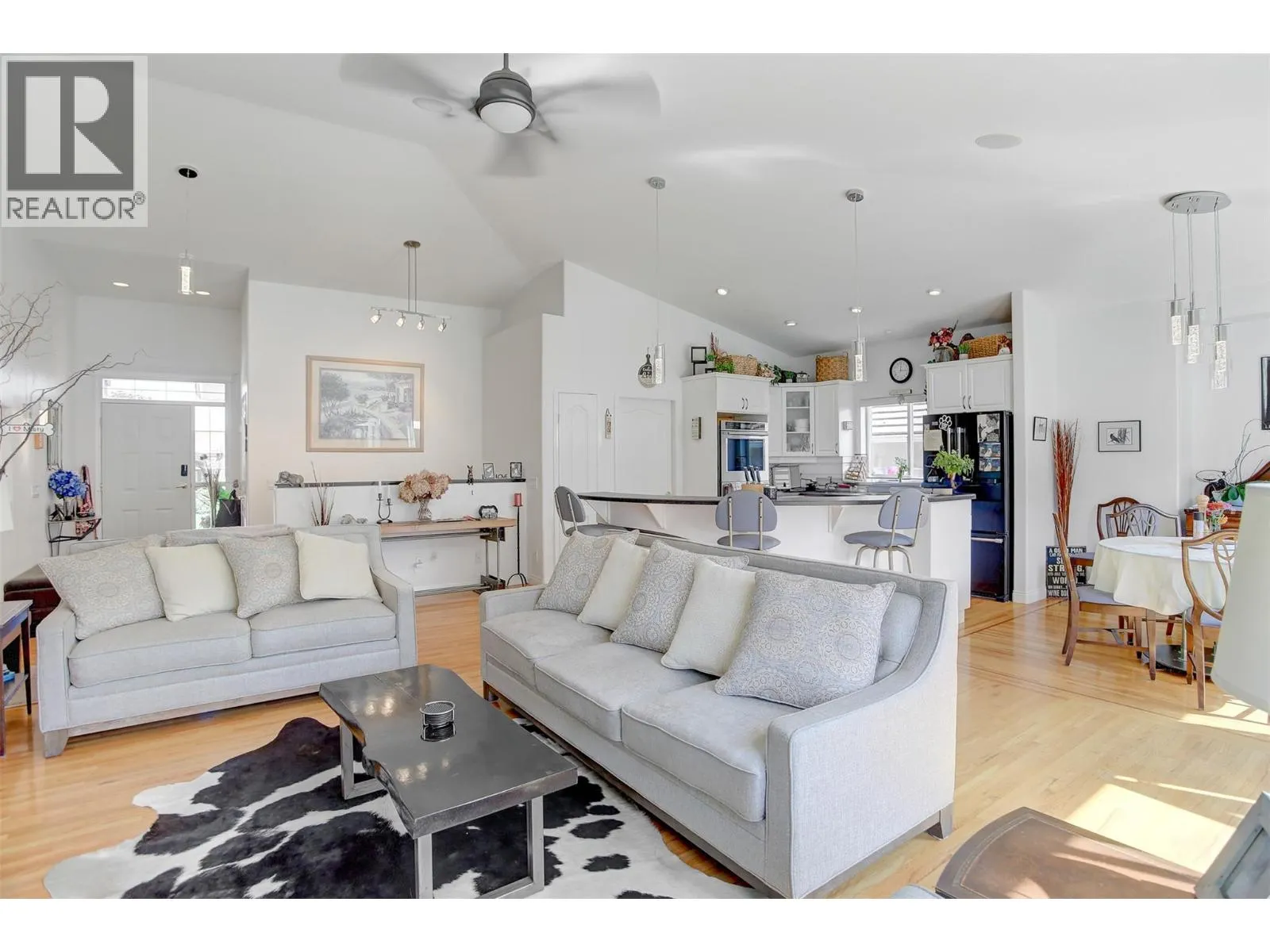 3117 Capistrano Court