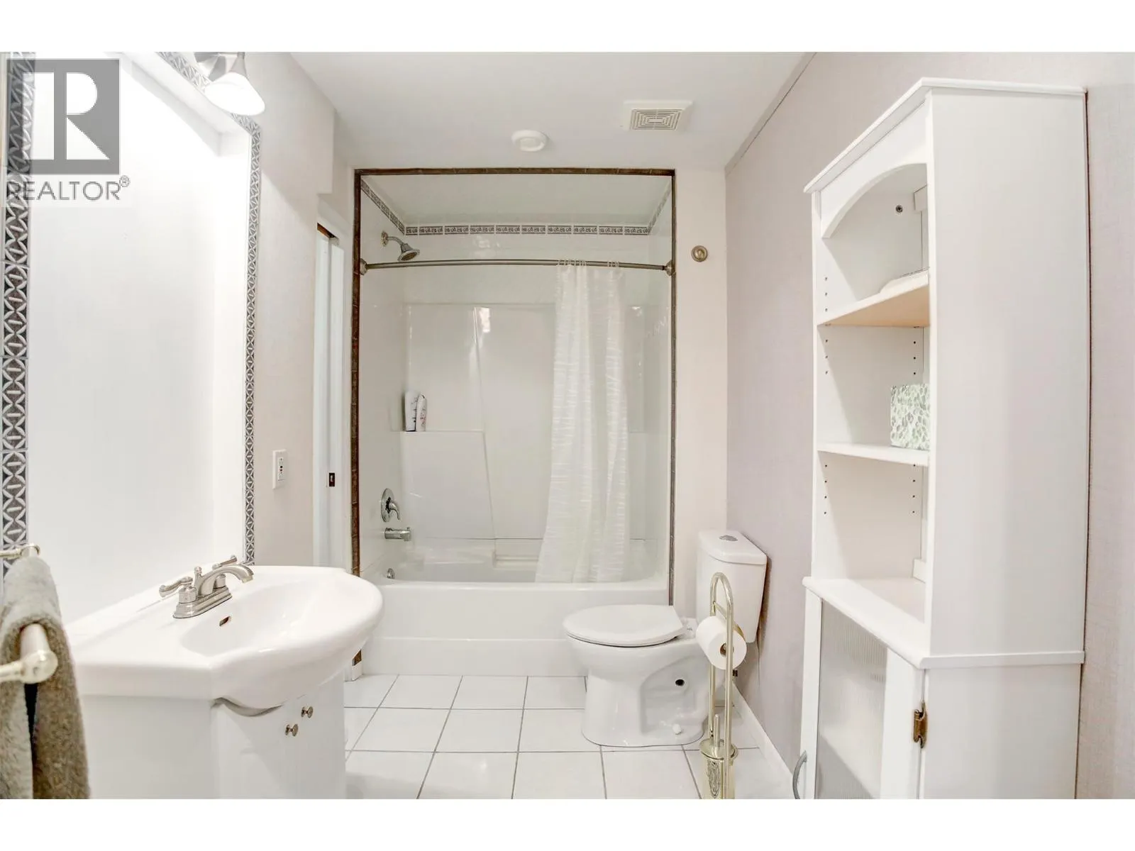 3117 Capistrano Court